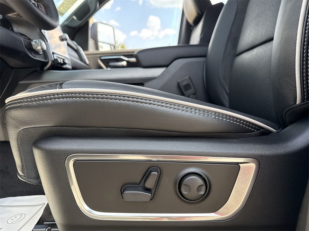 2026 Ram 1500 - Photo 12