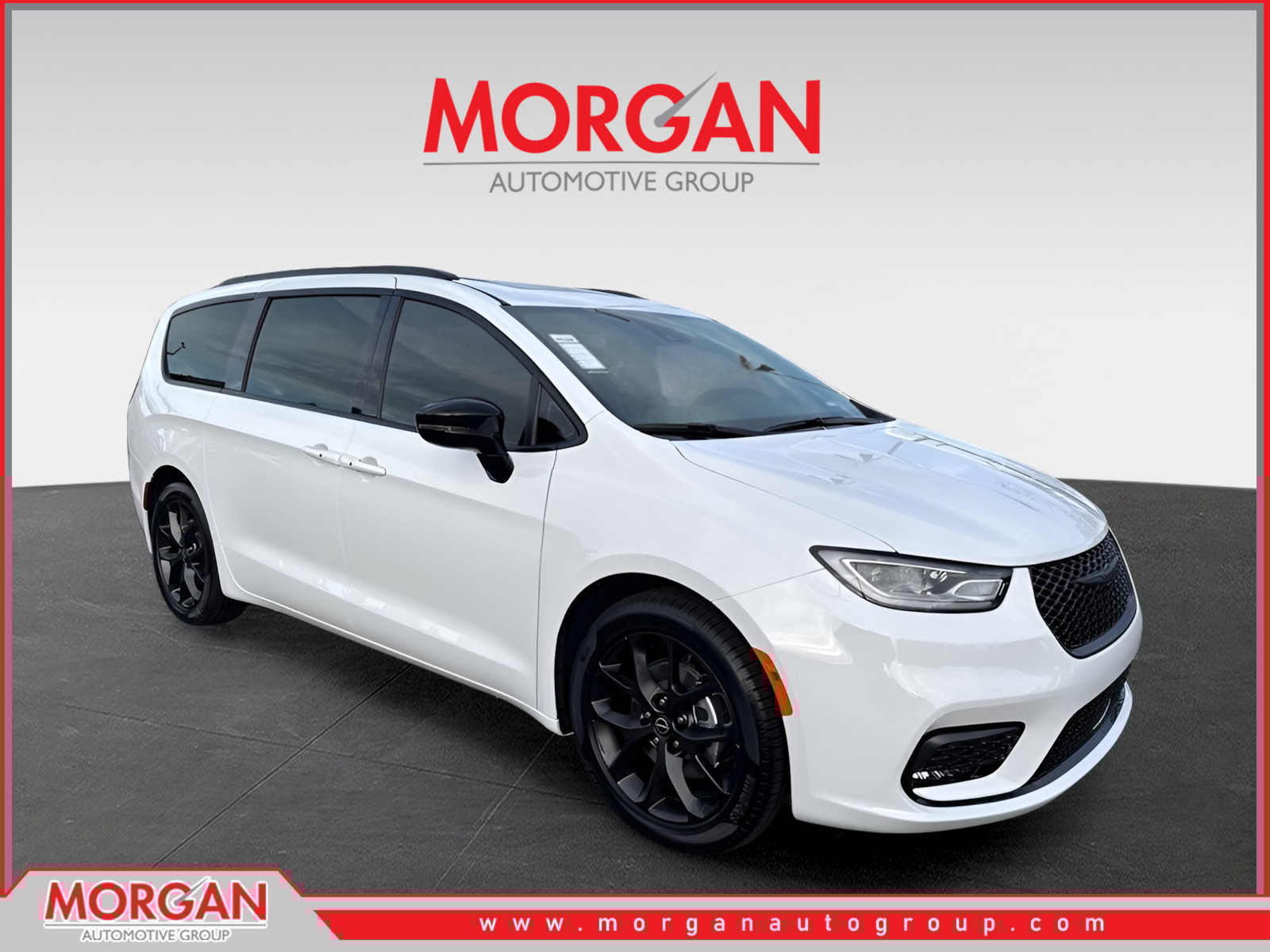 2026 Chrysler Pacifica Limited's photo