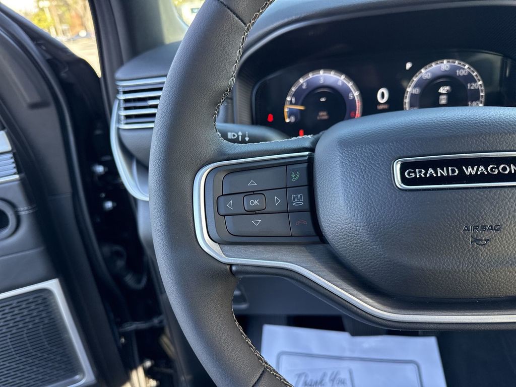 2026 Jeep Grand Wagoneer L - Photo 14
