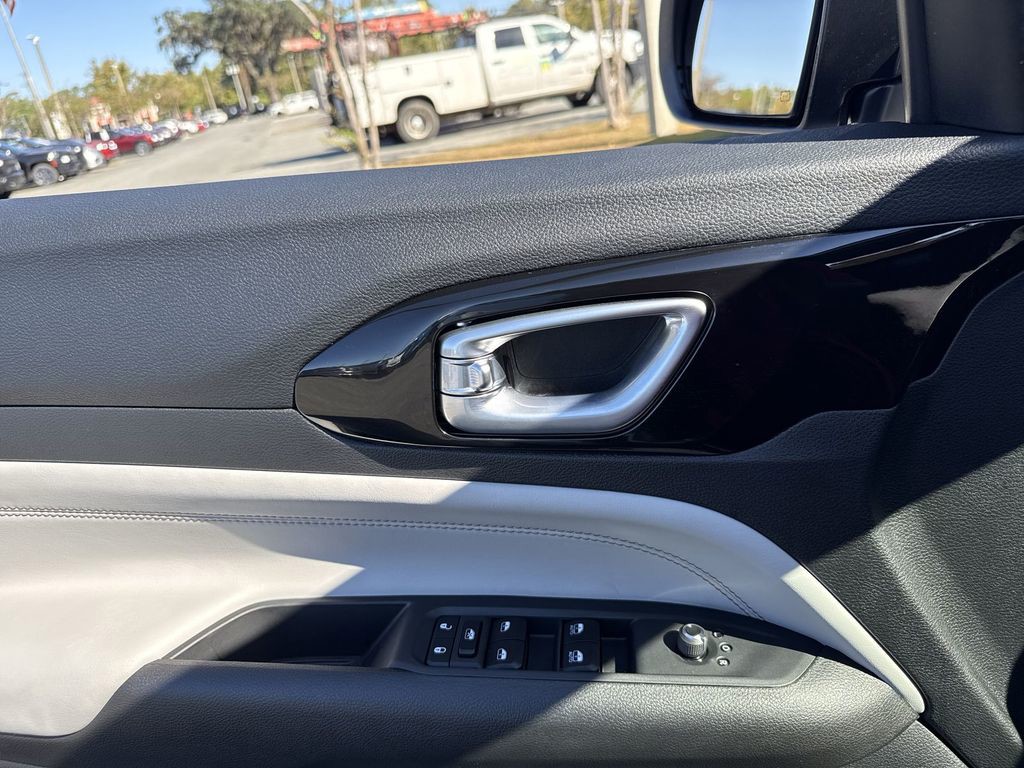 2026 Jeep Compass - Photo 13