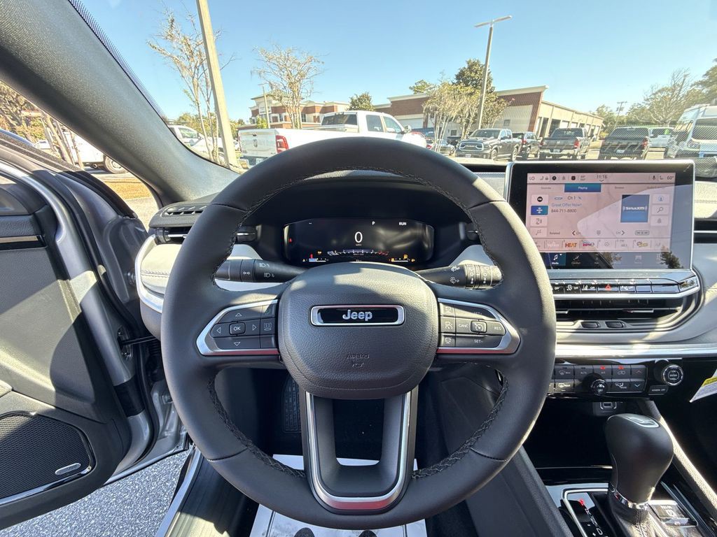 2026 Jeep Compass - Photo 14