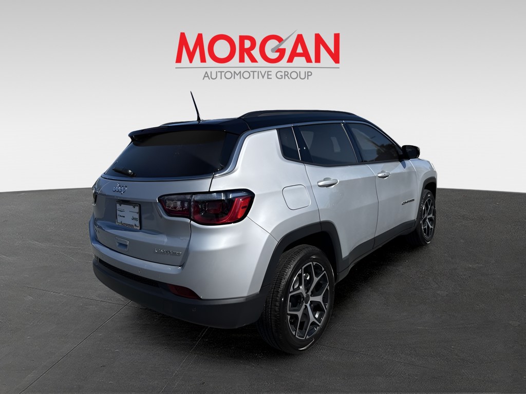 2026 Jeep Compass - Photo 3