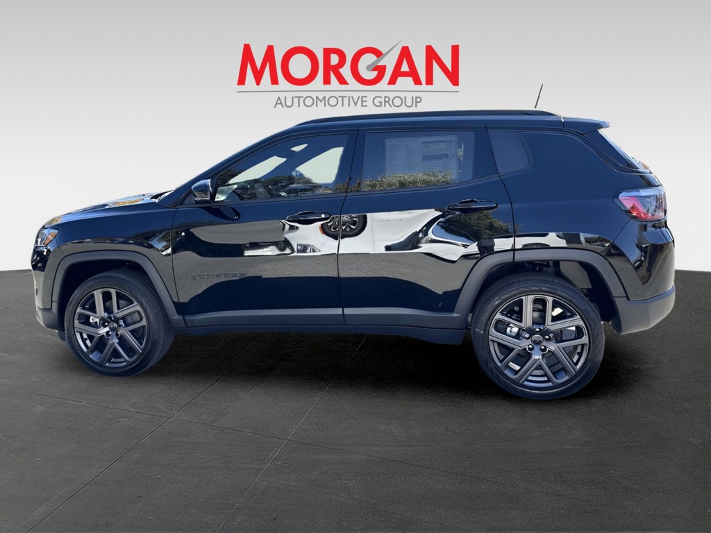 2026 Jeep Compass - Photo 8