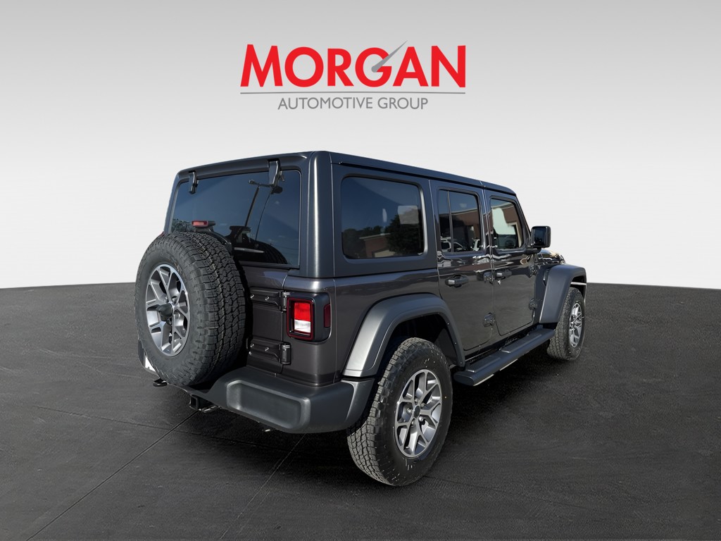 2026 Jeep Wrangler - Photo 4