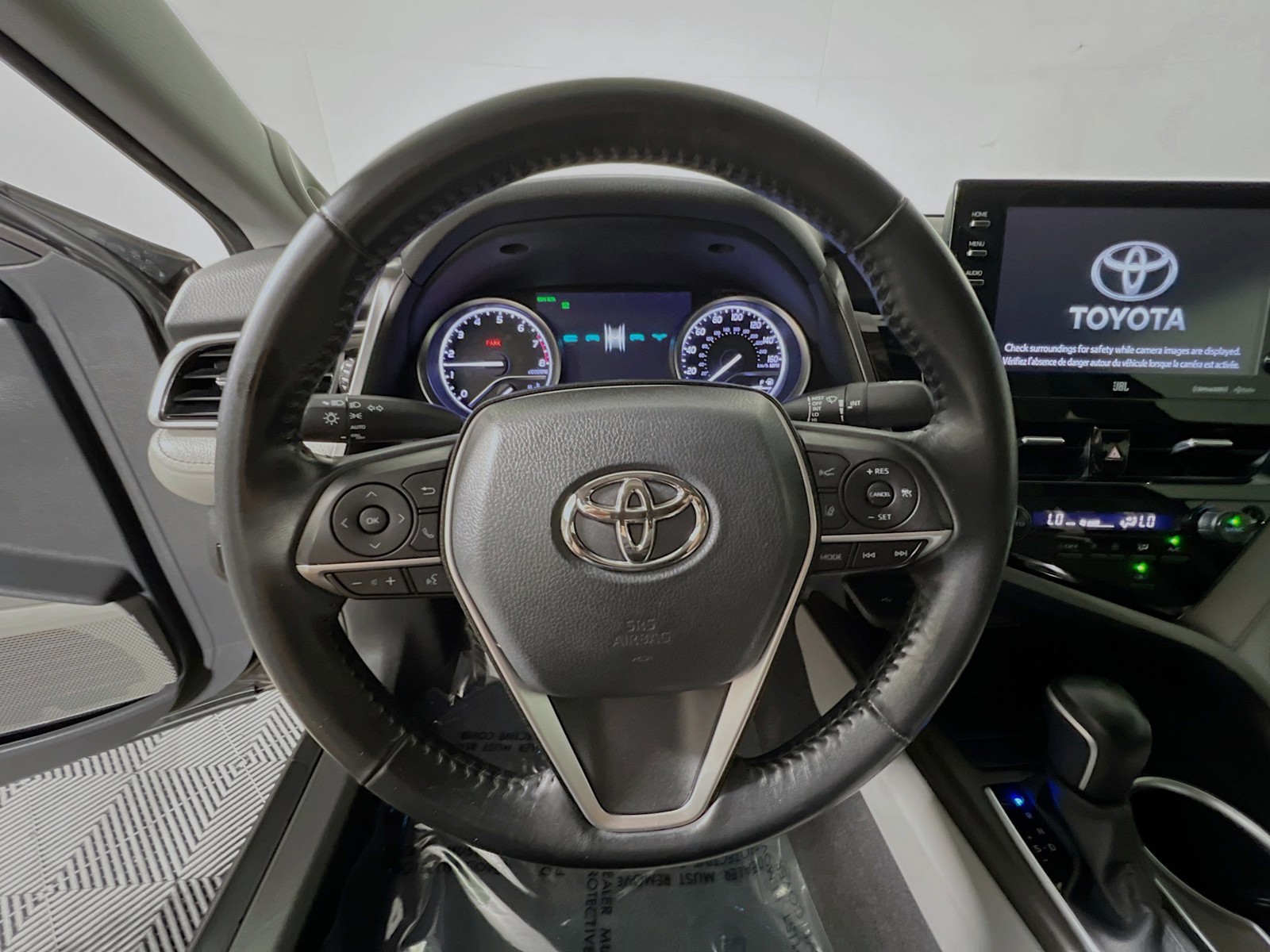 2021 Toyota Camry - Photo 15