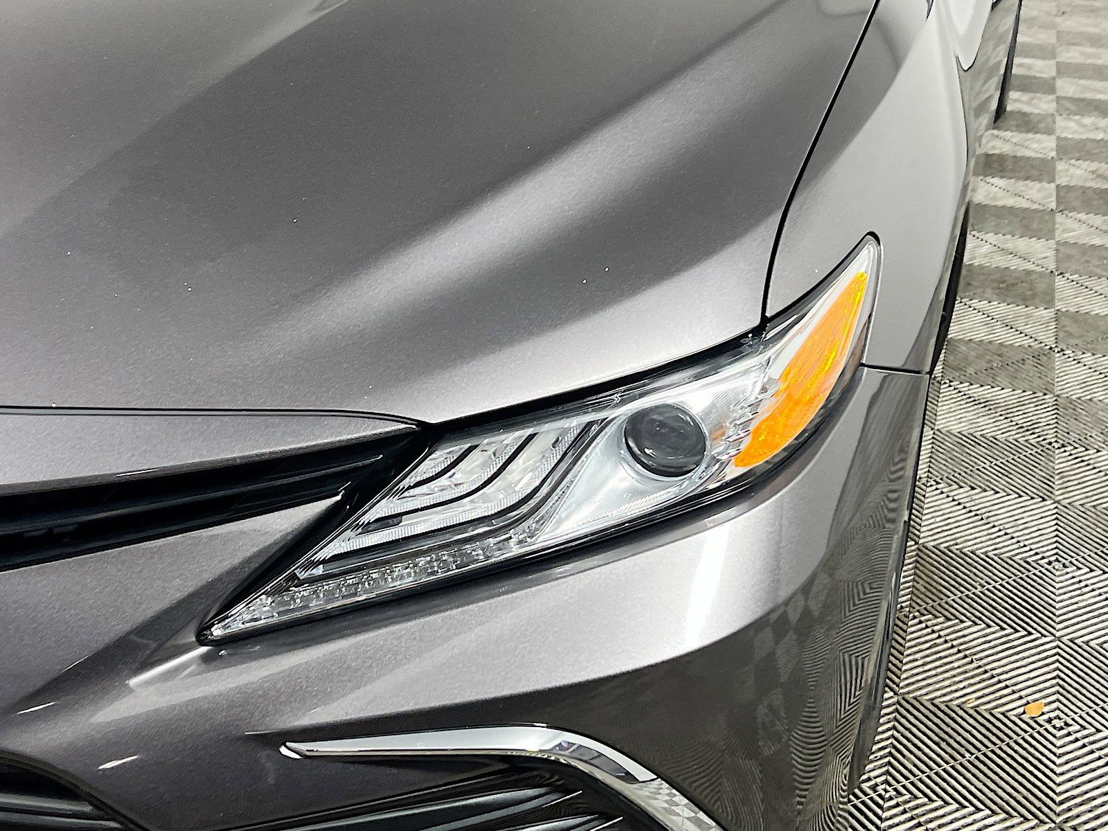 2021 Toyota Camry - Photo 9