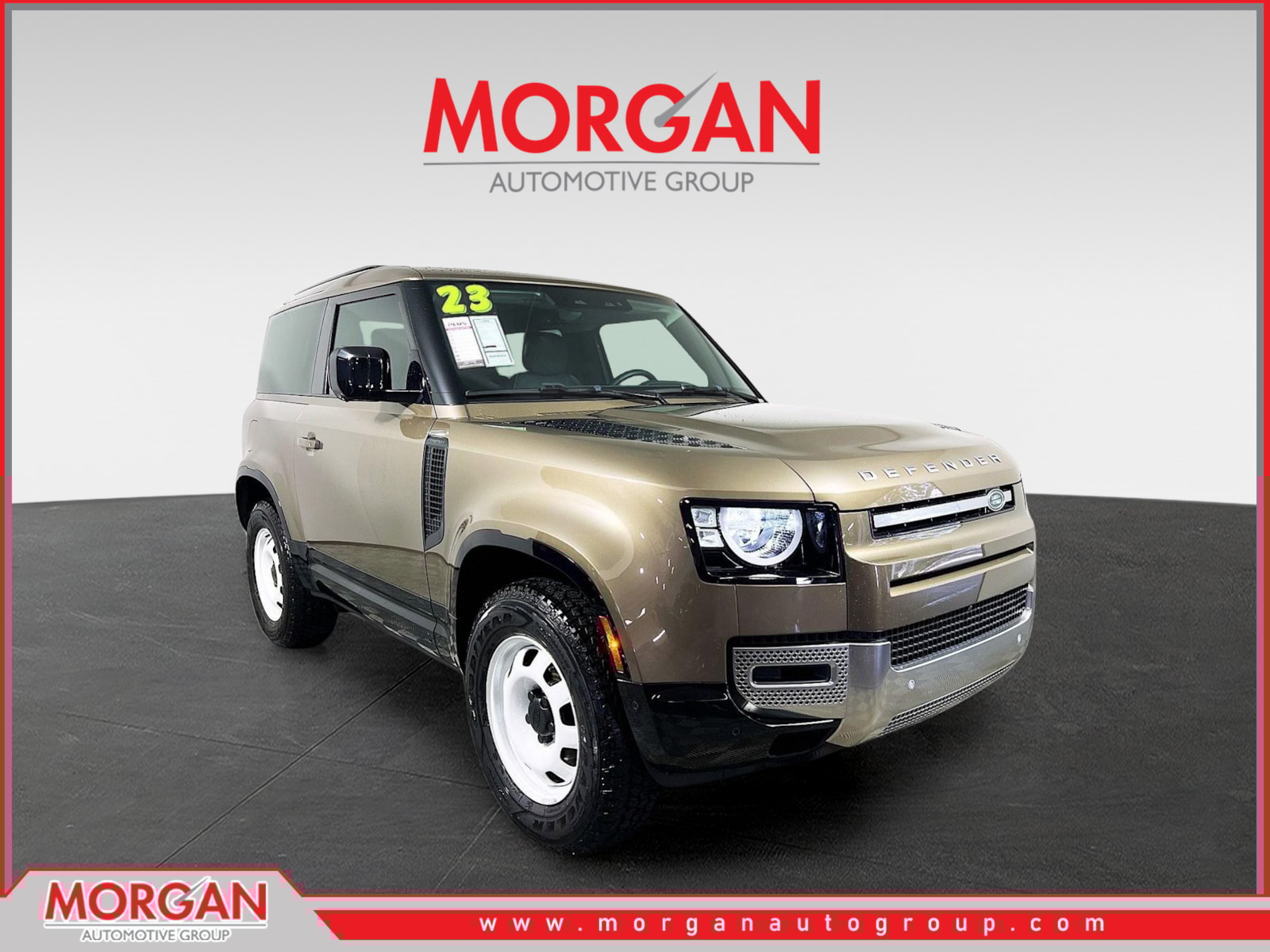 2023 Land Rover Defender S's photo