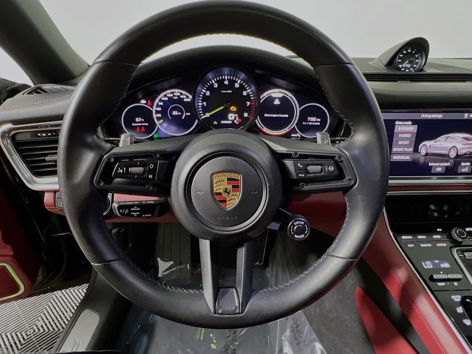 2021 Porsche Panamera E-Hybrid - Photo 15