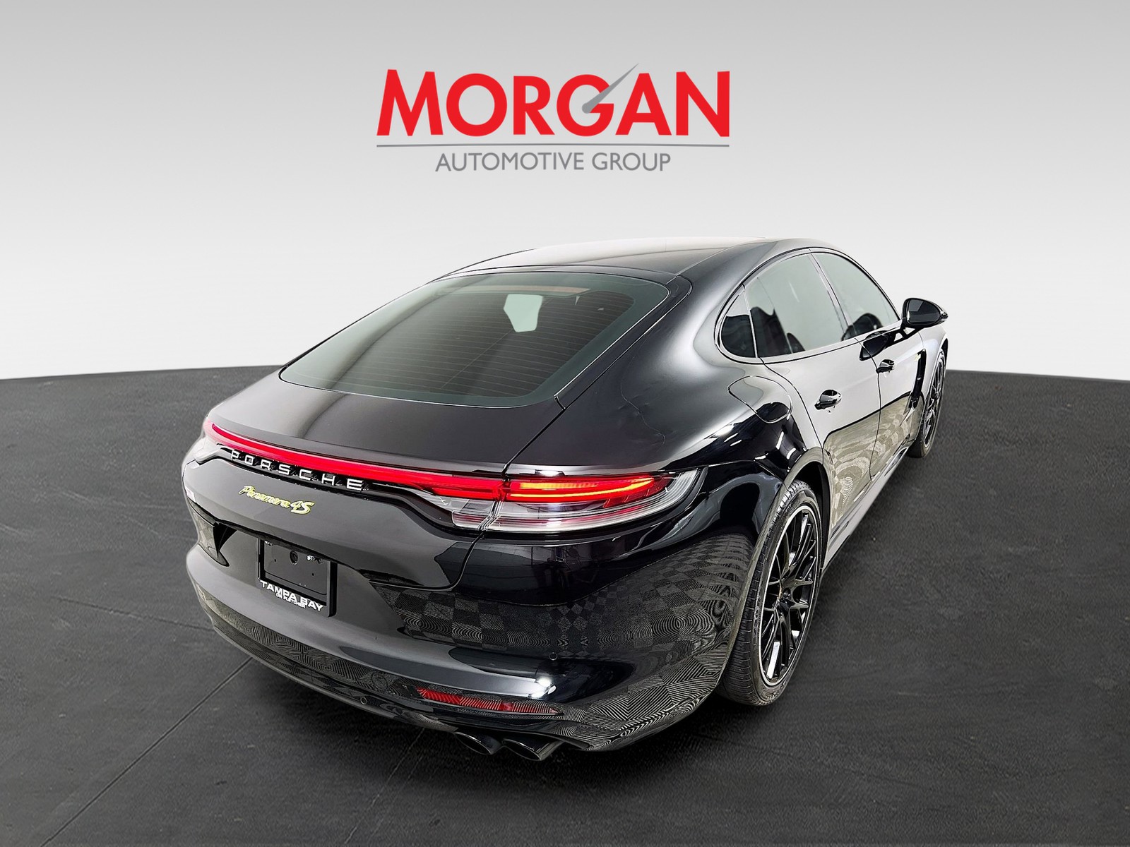 2021 Porsche Panamera E-Hybrid - Photo 4