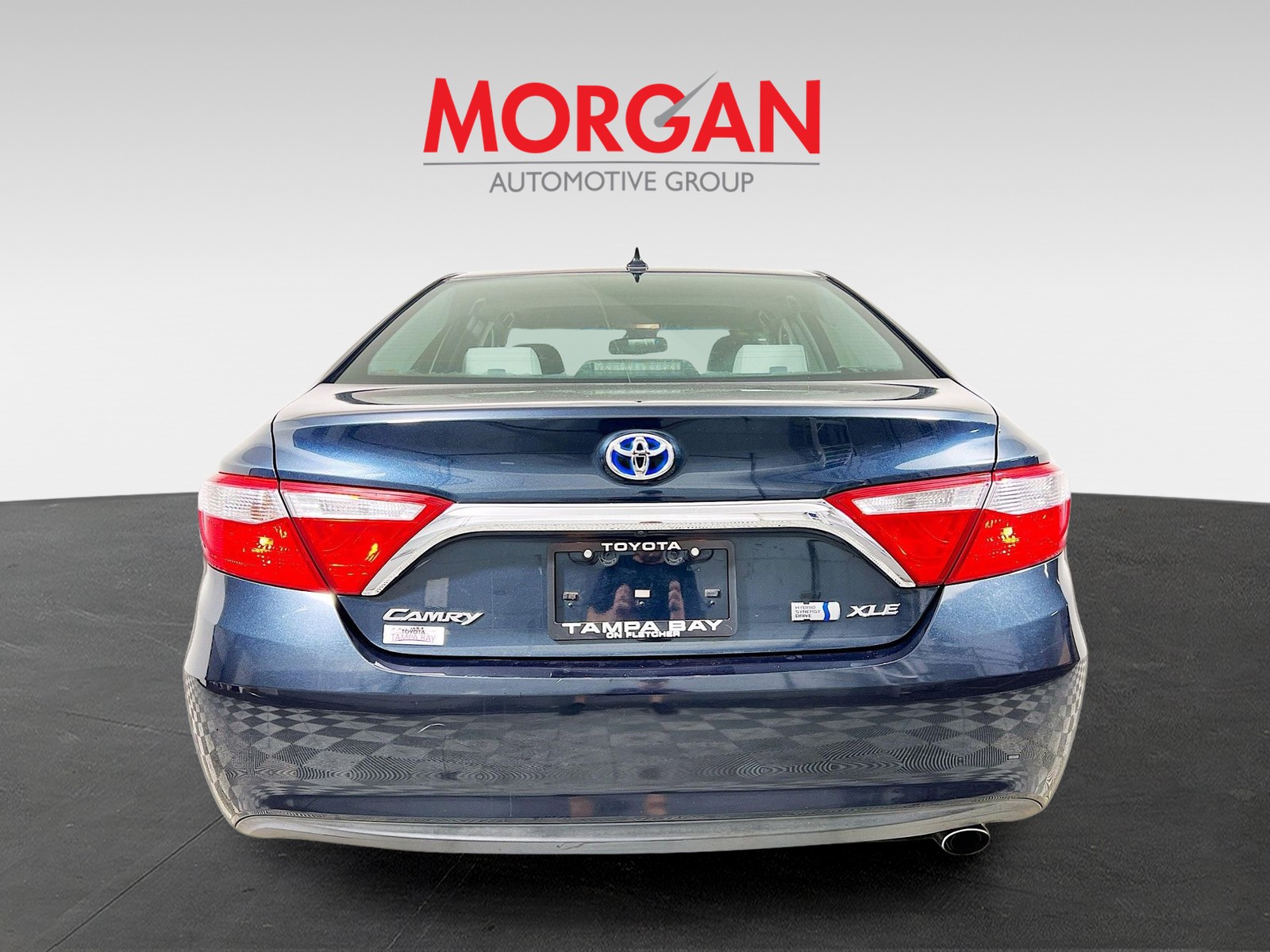 2017 Toyota Camry Hybrid - Photo 6