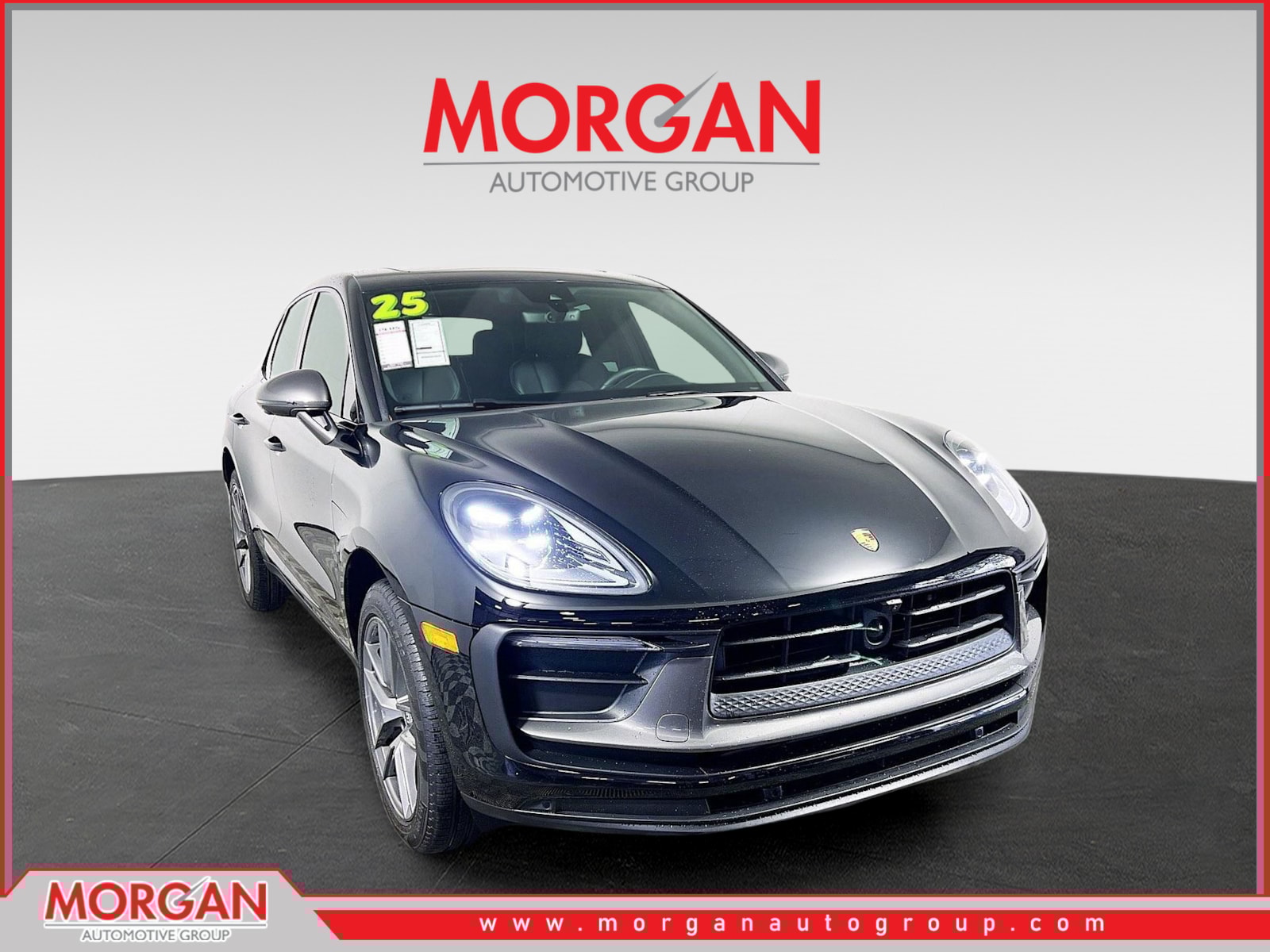 2025 Porsche Macan T