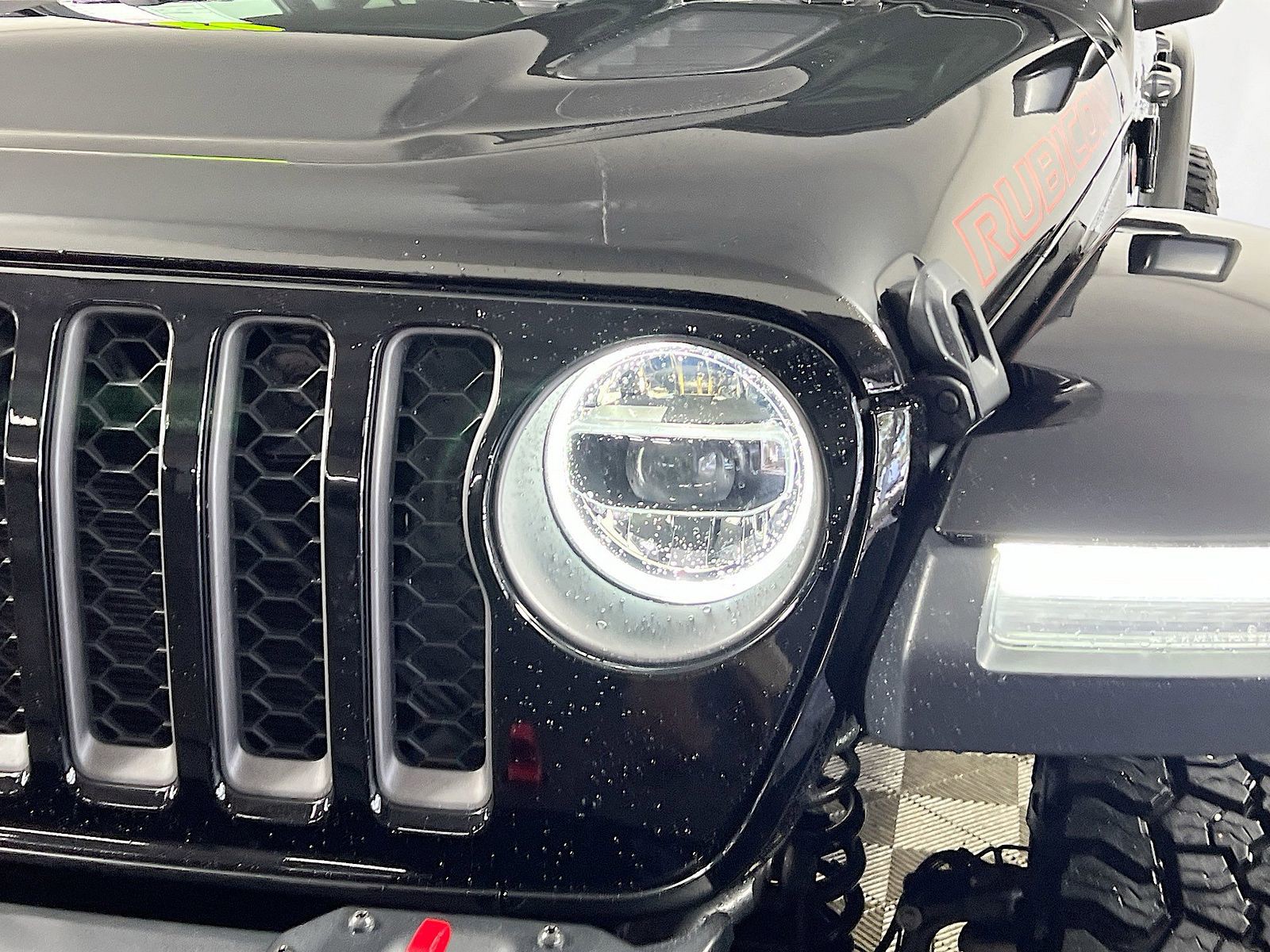2020 Jeep Gladiator - Photo 9
