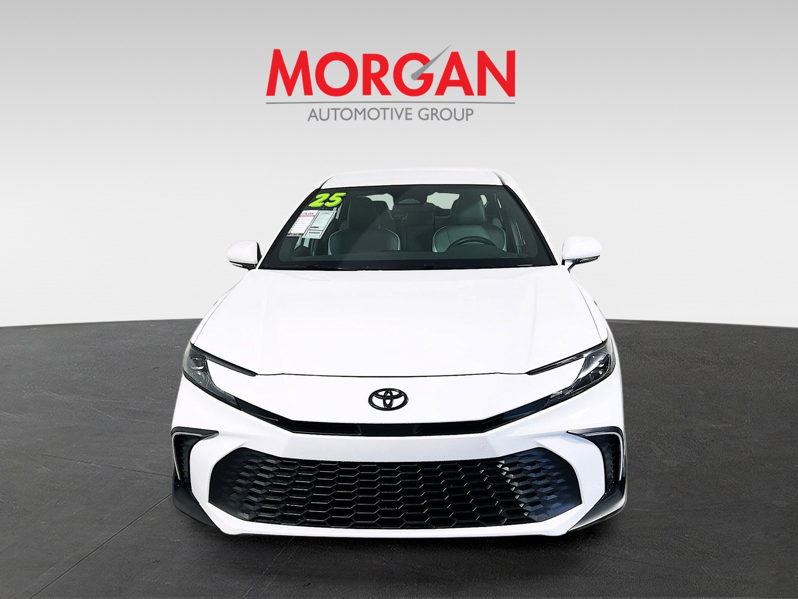 2025 Toyota Camry - Photo 3