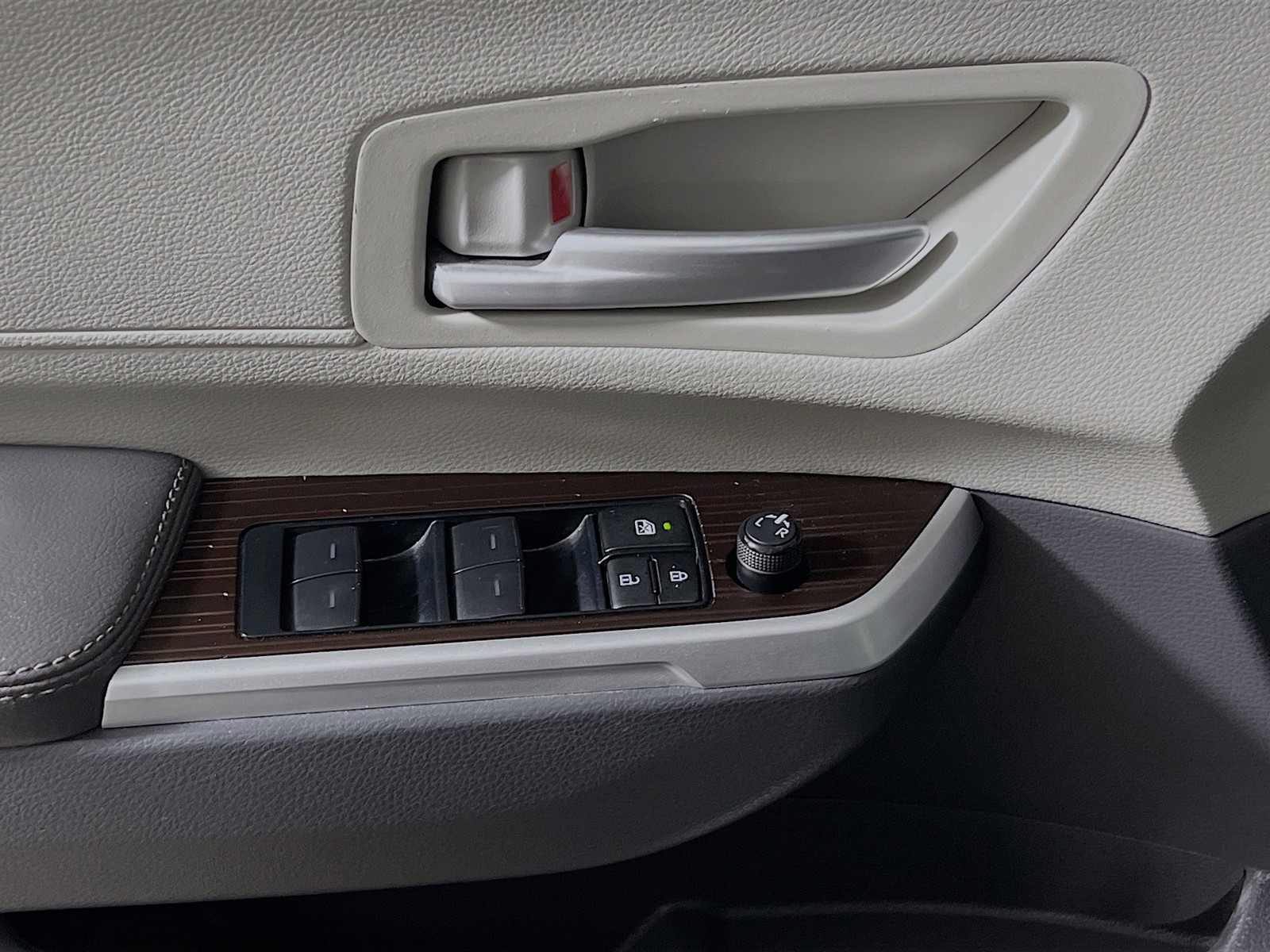 2024 Toyota Sienna - Photo 14