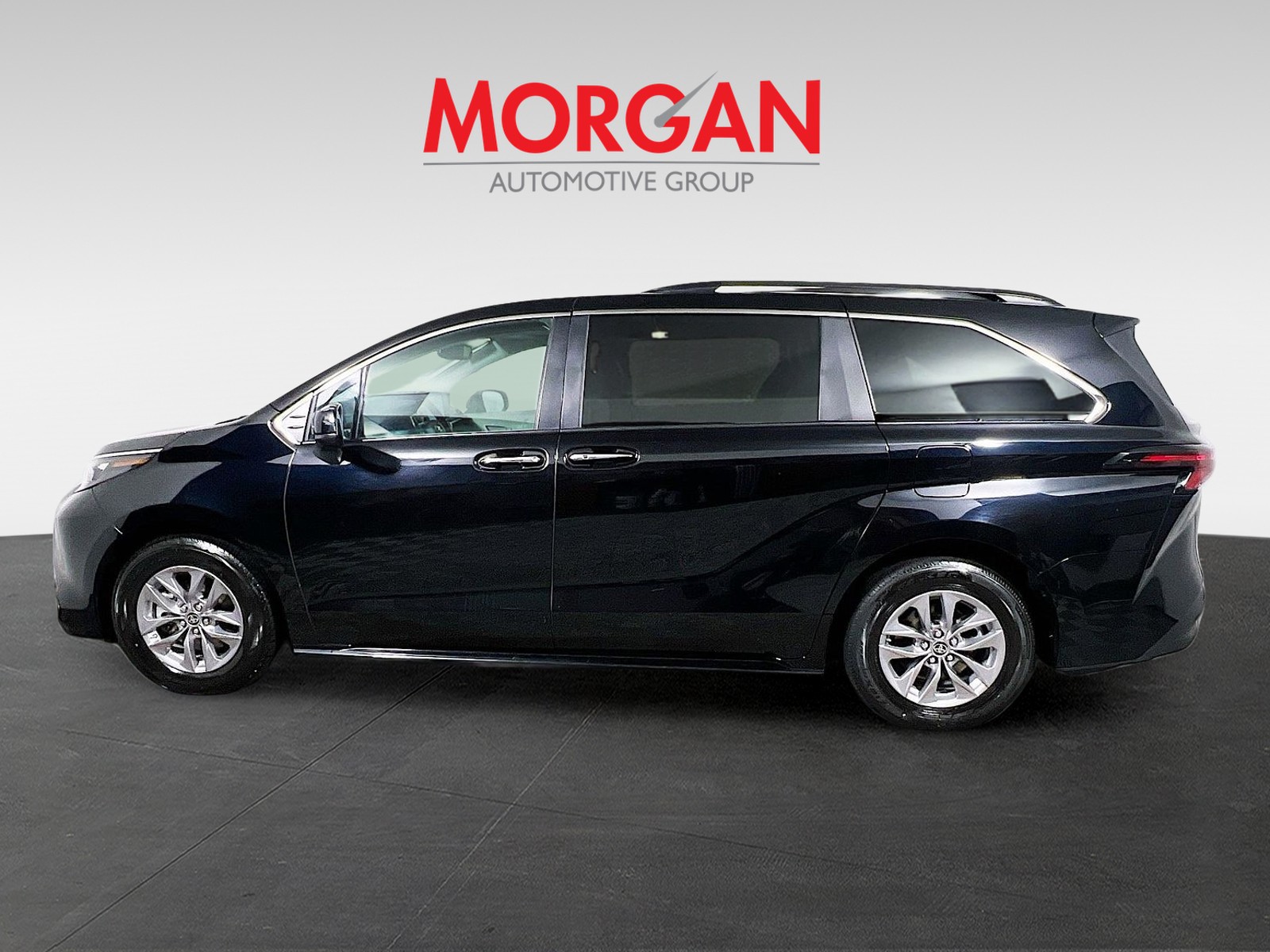 2024 Toyota Sienna - Photo 8