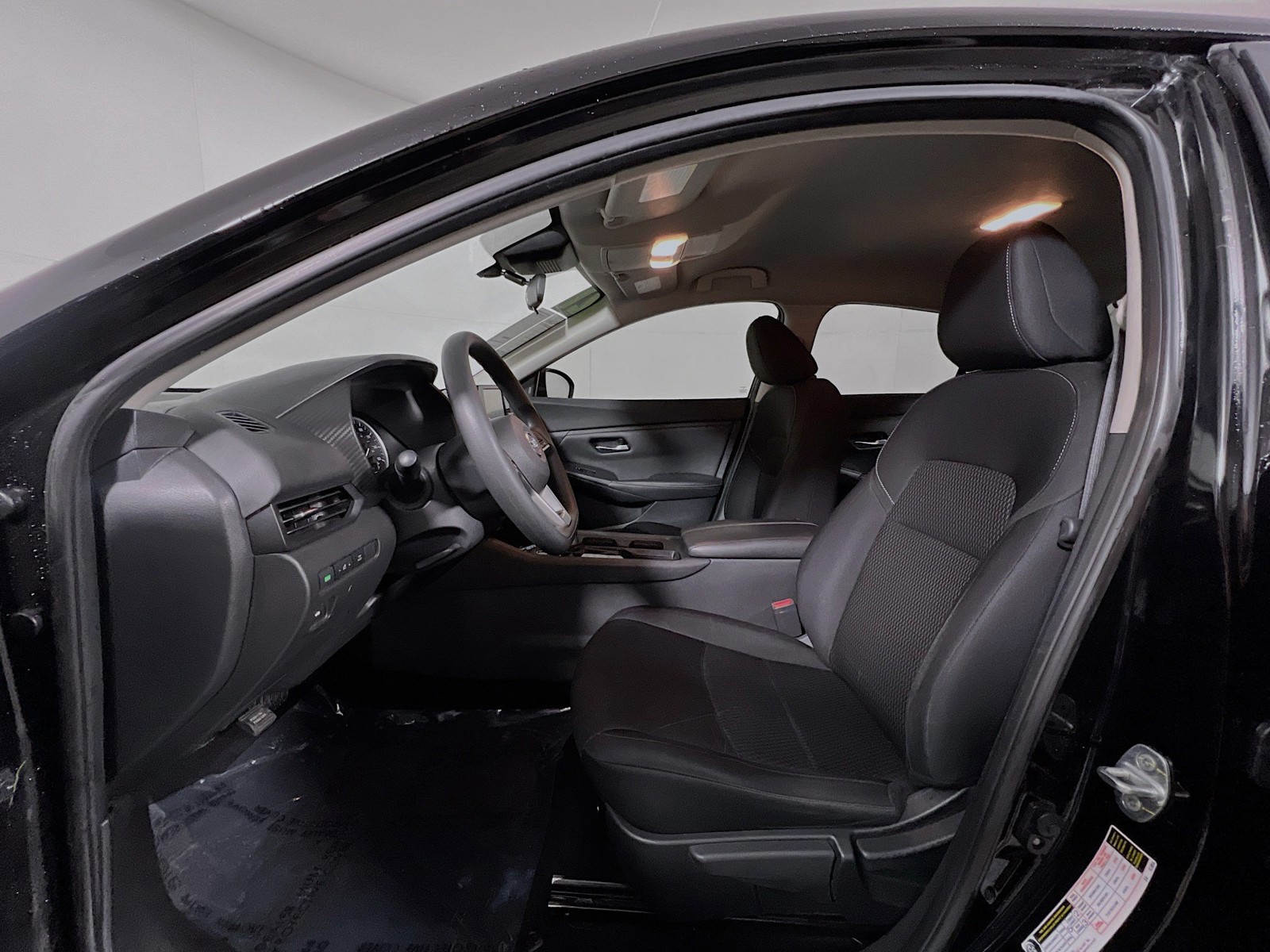 2021 Nissan Sentra - Photo 12