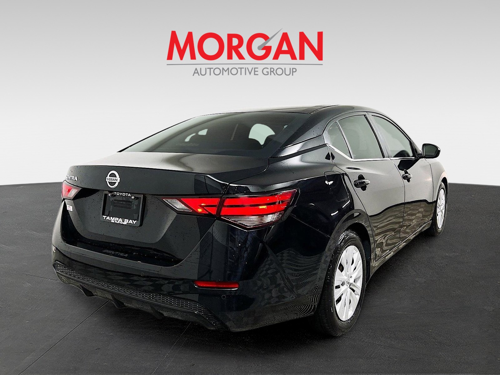 2021 Nissan Sentra - Photo 4