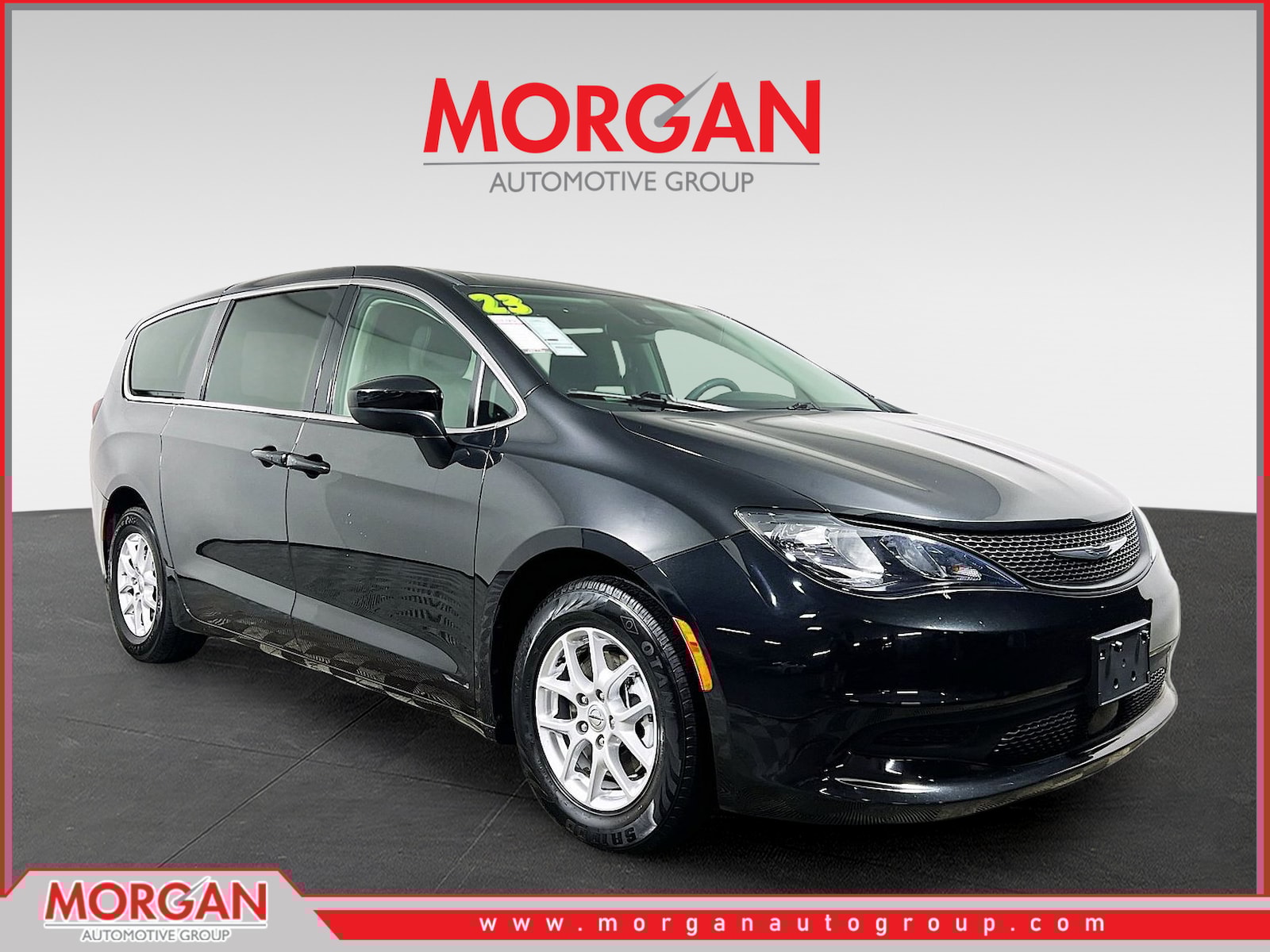 2023 Chrysler Voyager LX