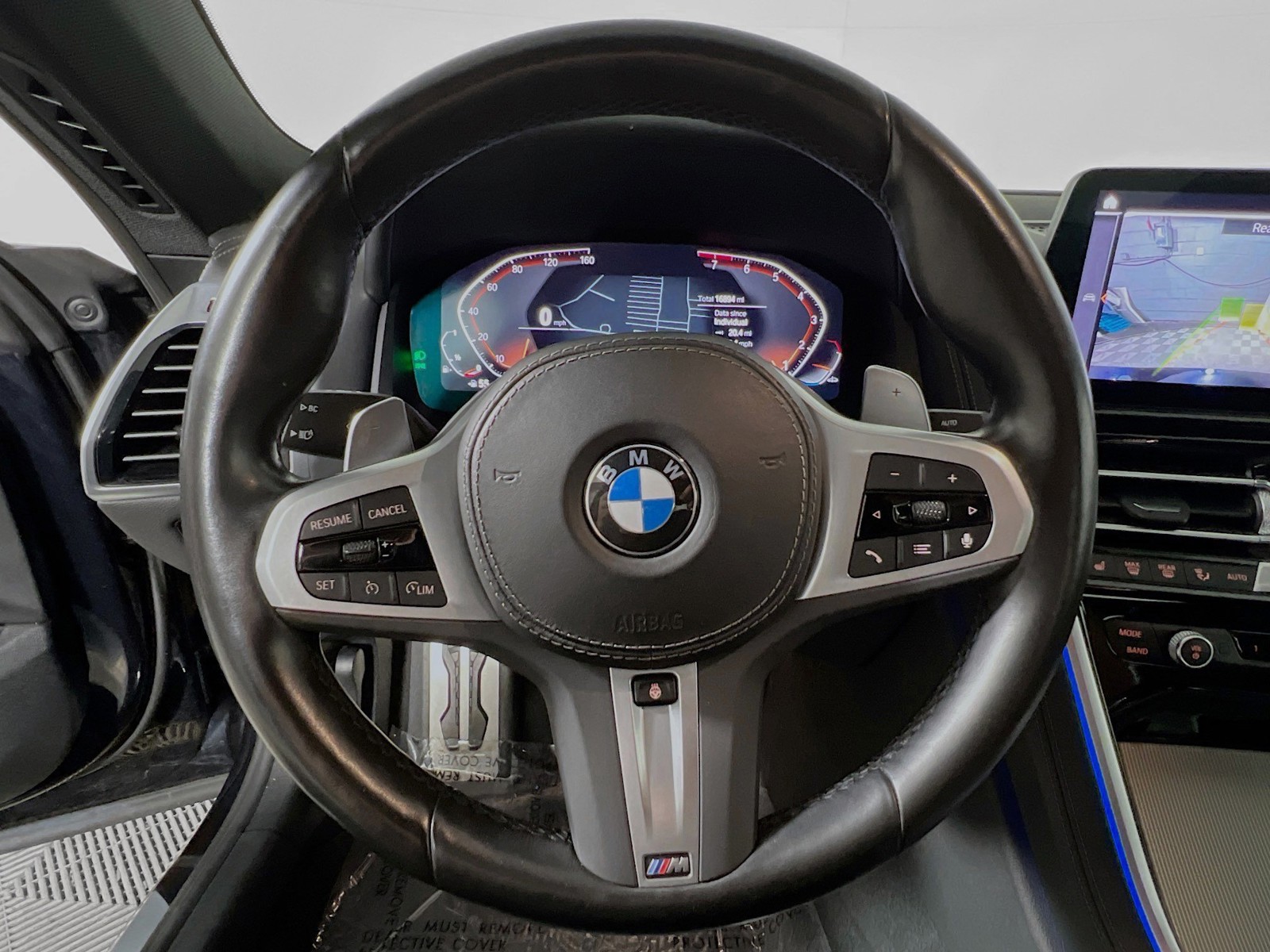 2024 BMW 8 Series - Photo 15