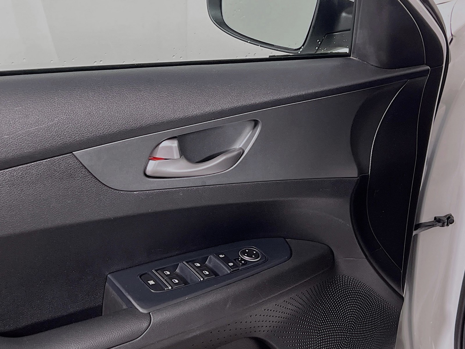 2020 Kia Forte - Photo 14