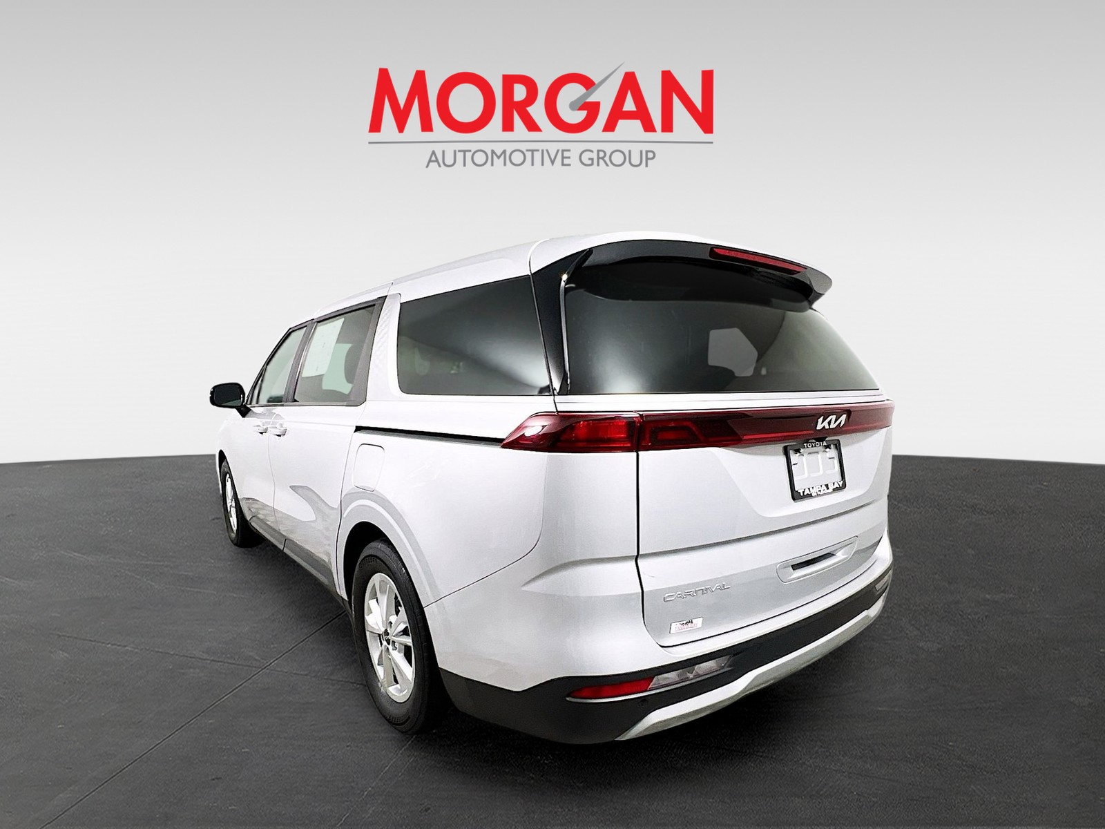 2023 Kia Carnival - Photo 6