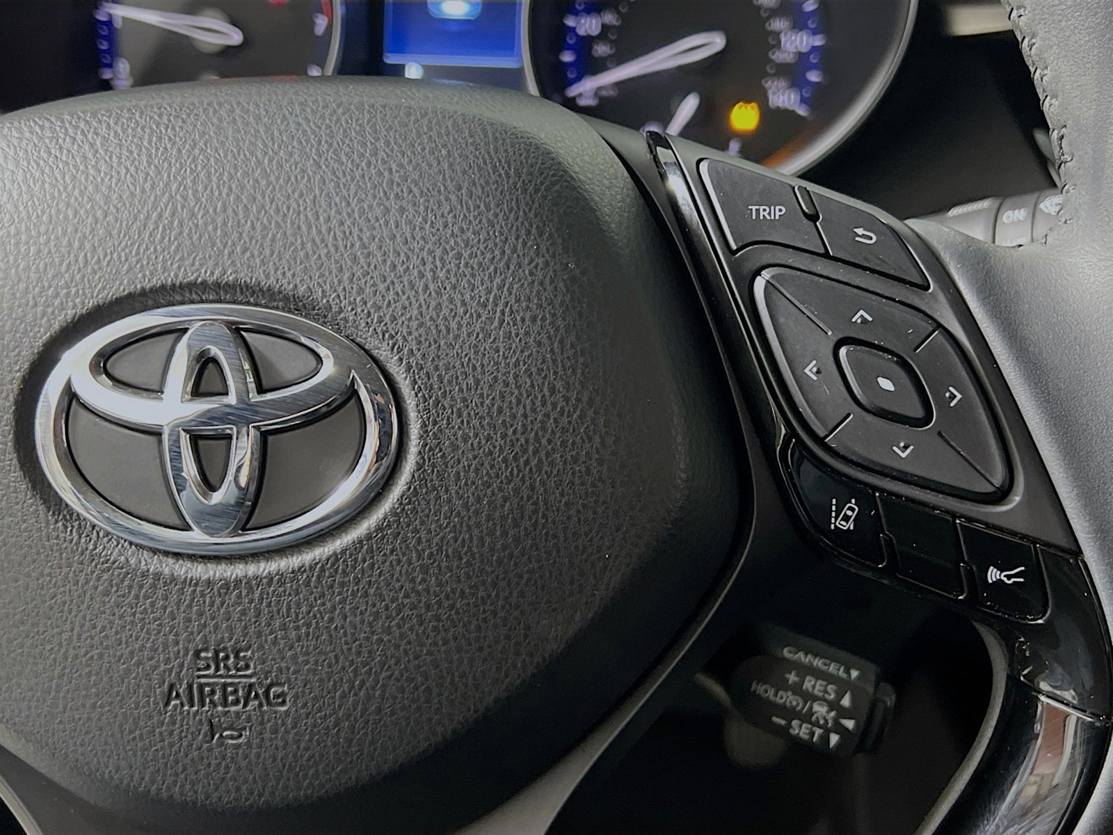 2021 Toyota C-HR - Photo 17