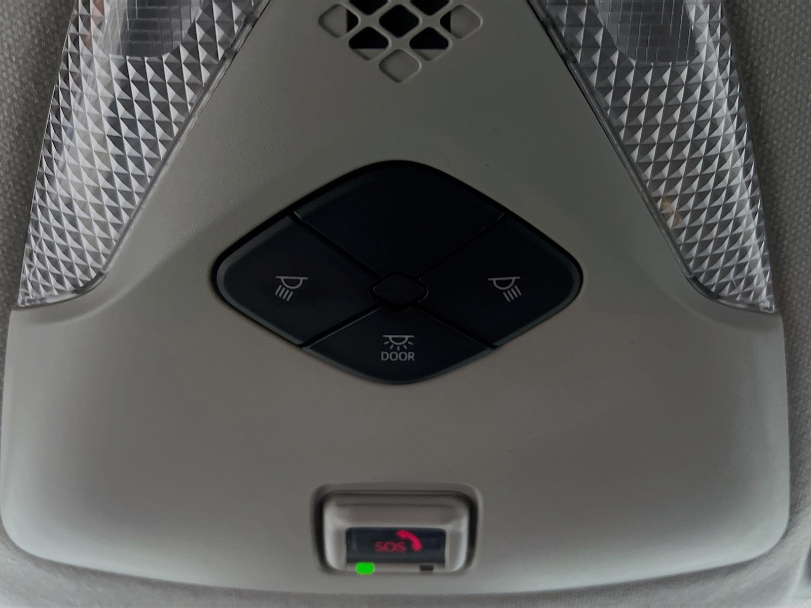 2021 Toyota C-HR - Photo 18
