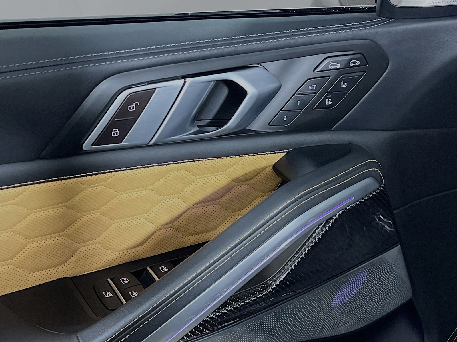 2024 BMW X6 M - Photo 14
