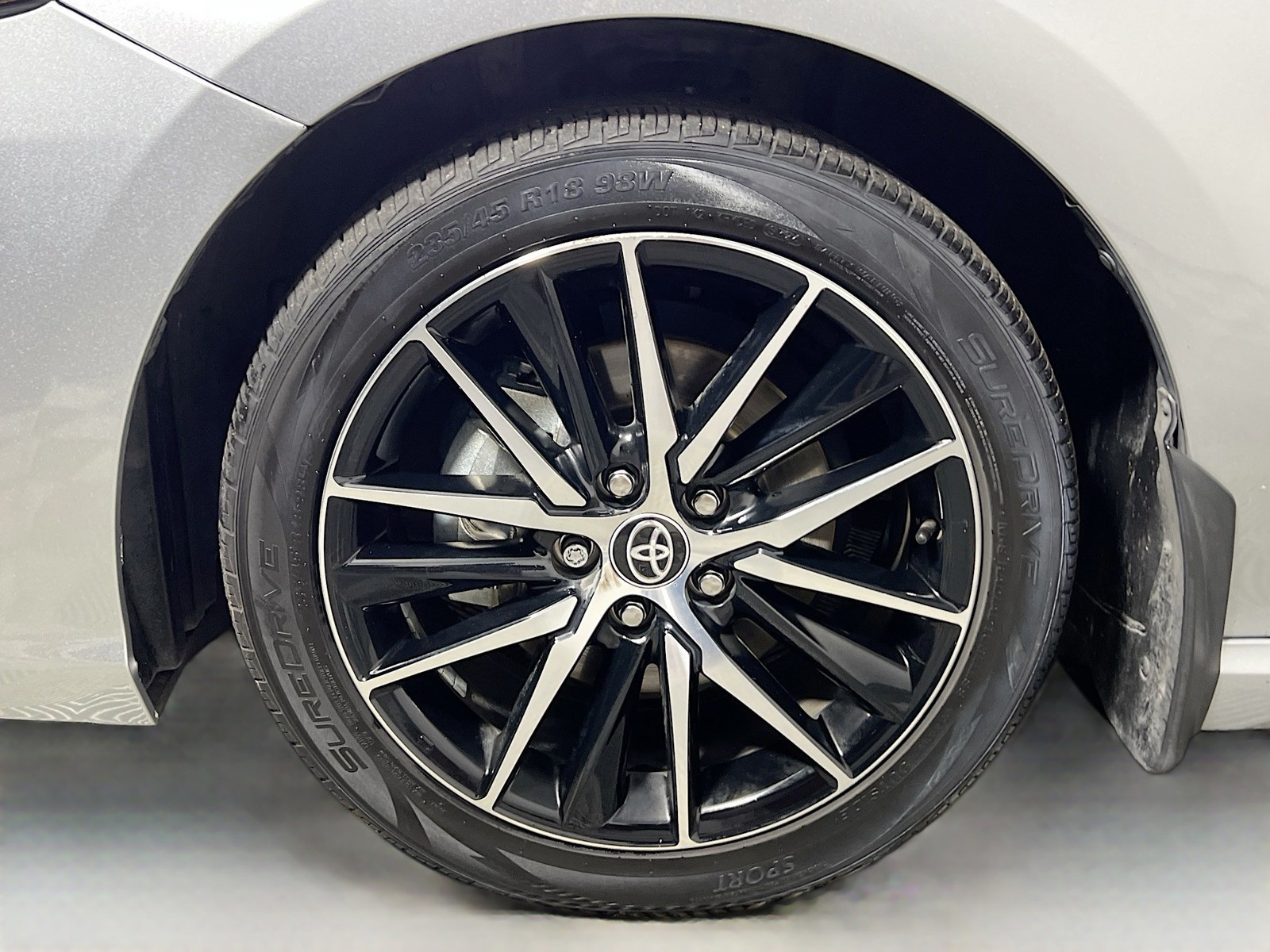 2024 Toyota Camry - Photo 11