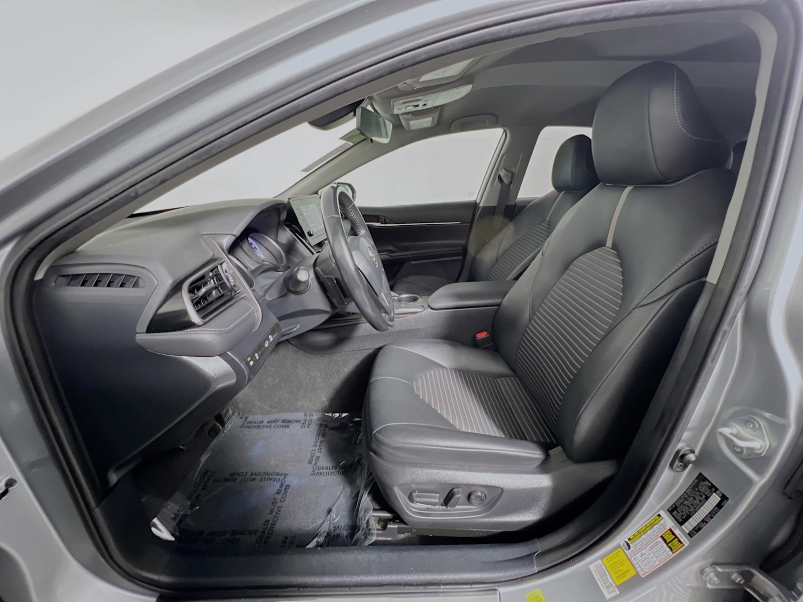 2024 Toyota Camry - Photo 12