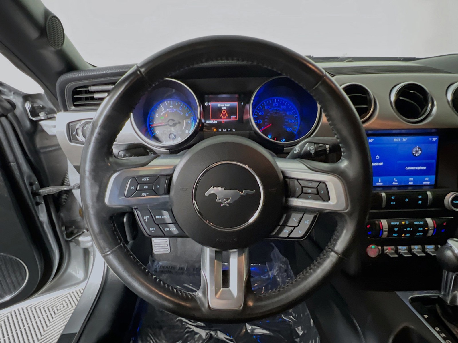 2023 Ford Mustang - Photo 15