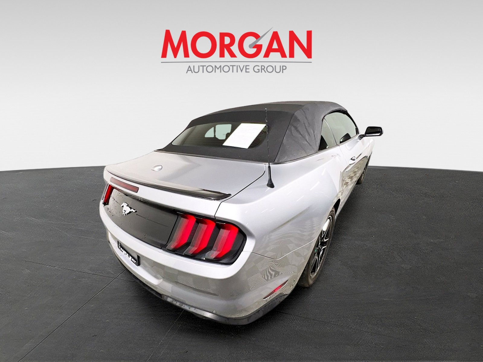 2023 Ford Mustang - Photo 4