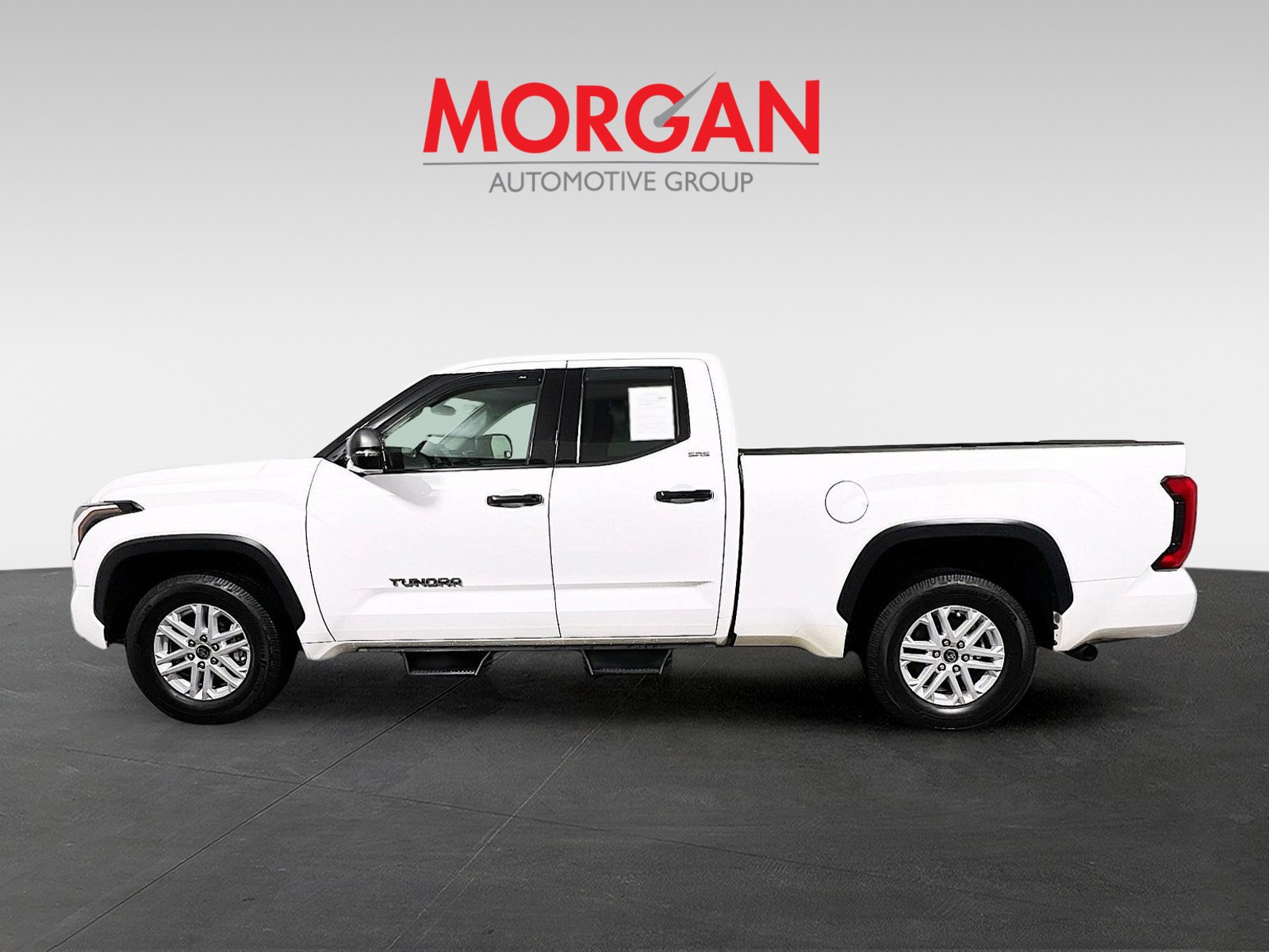 2022 Toyota Tundra - Photo 8