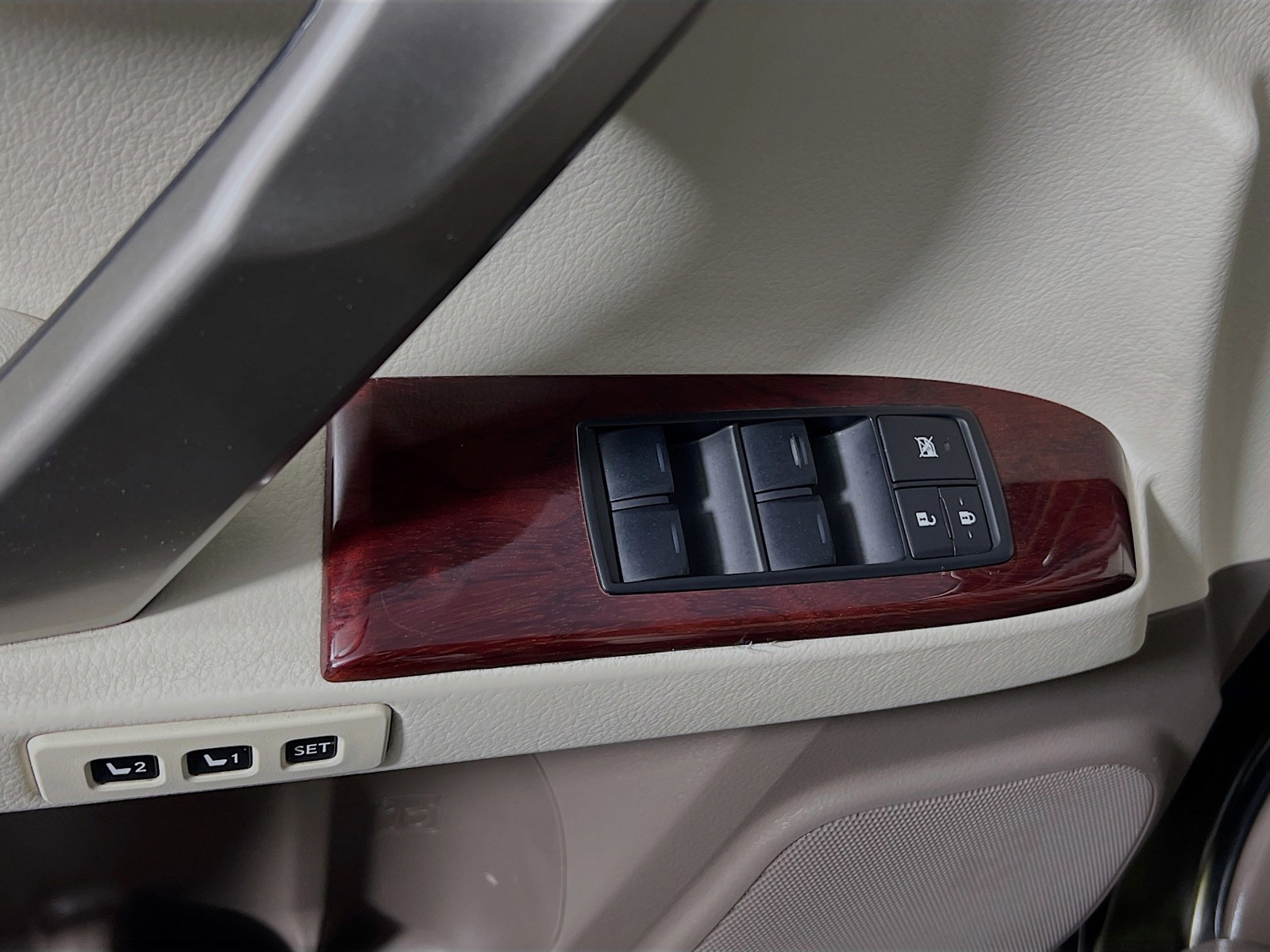 2010 Lexus GX - Photo 14