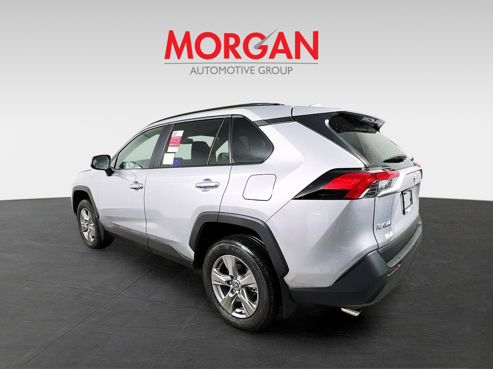 2025 Toyota RAV4 - Photo 5