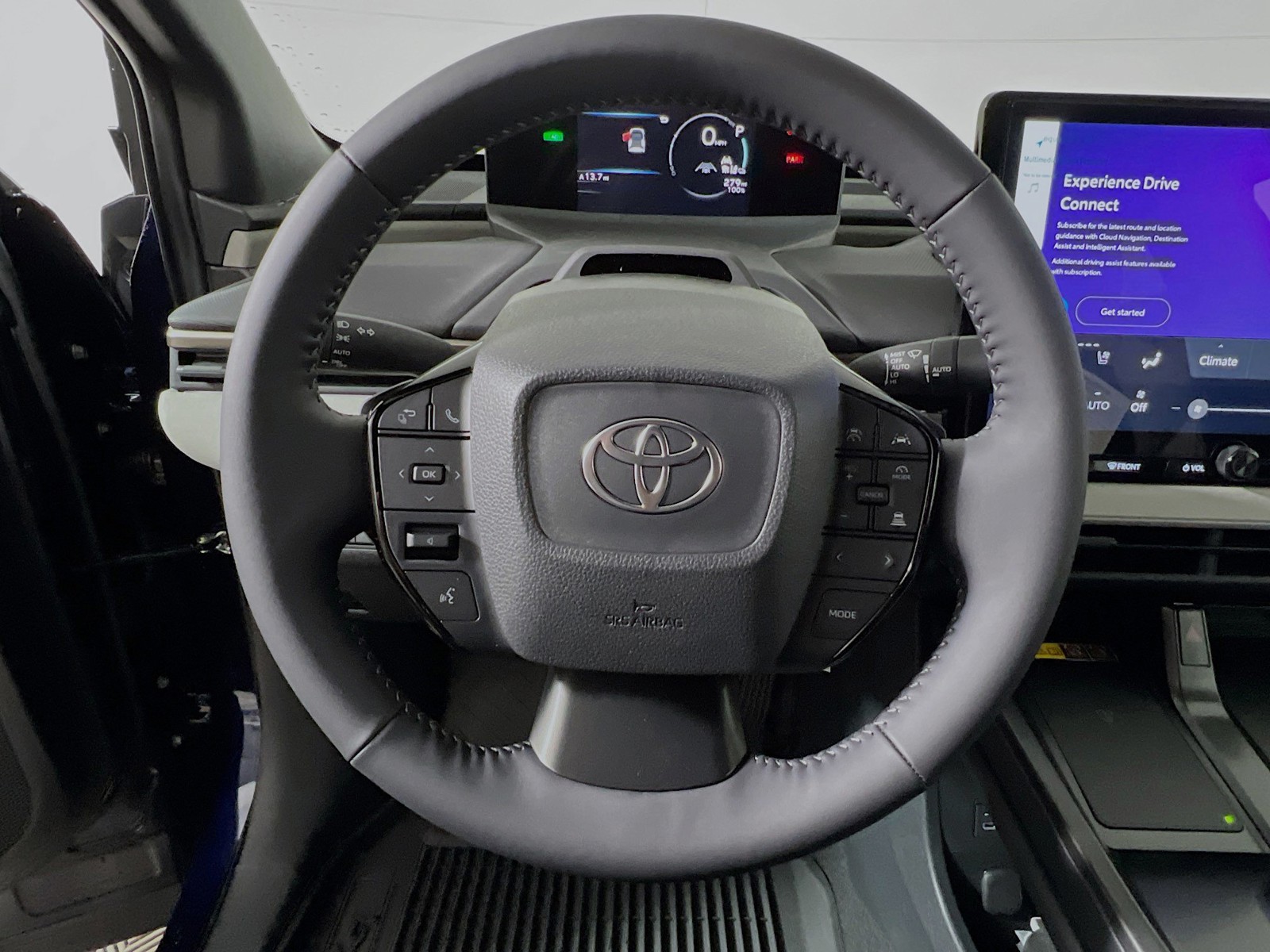 2026 Toyota bZ - Photo 15