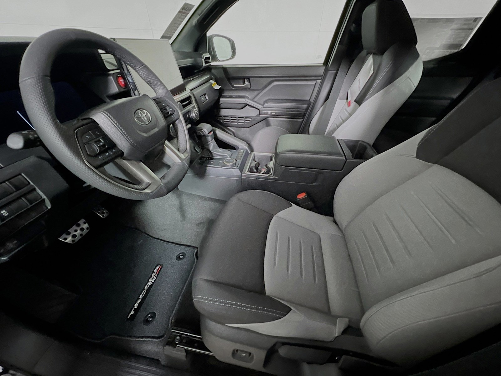 2026 Toyota Tacoma - Photo 11