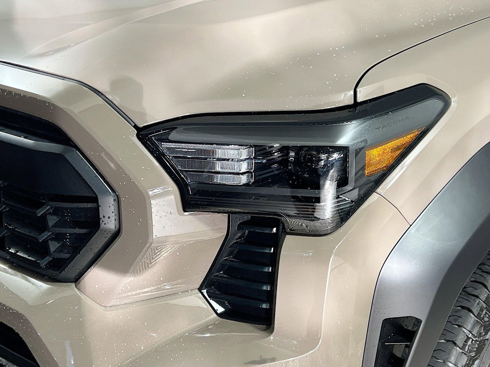 2026 Toyota Tacoma - Photo 8