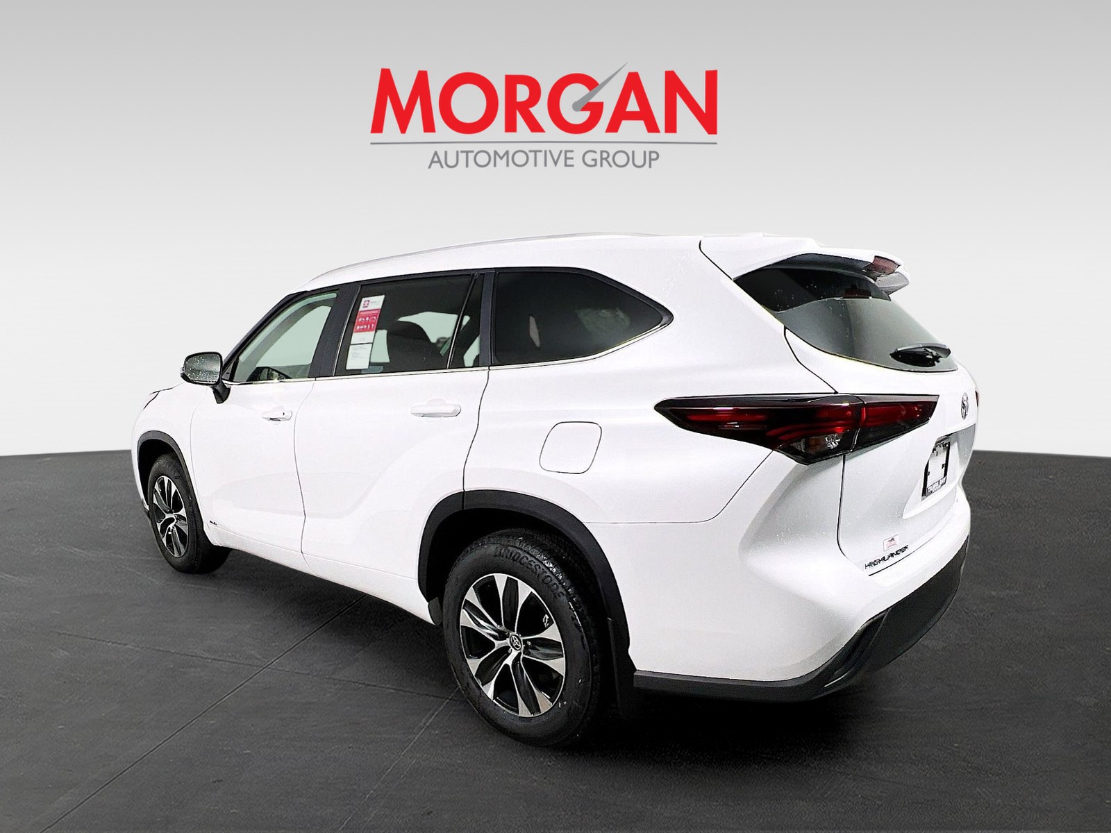 2026 Toyota Highlander Hybrid - Photo 5