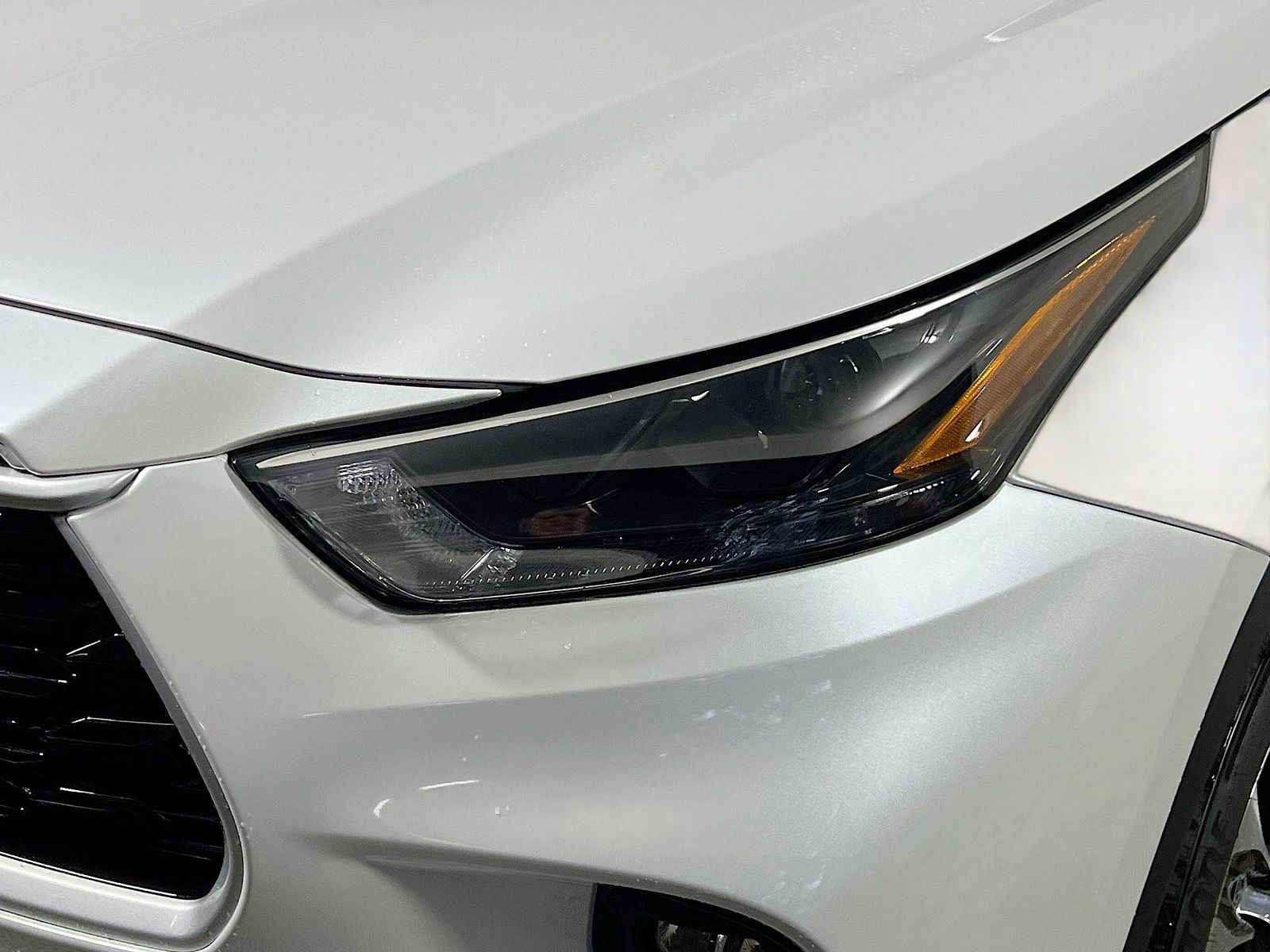 2026 Toyota Highlander Hybrid - Photo 9