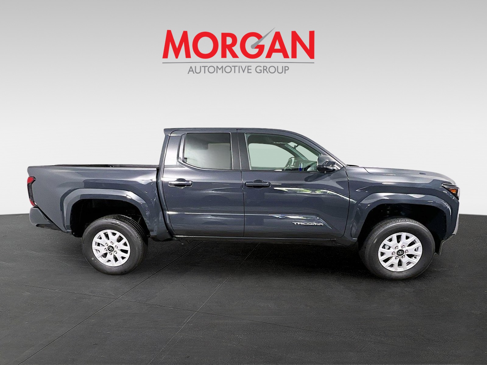 2025 Toyota Tacoma - Photo 6