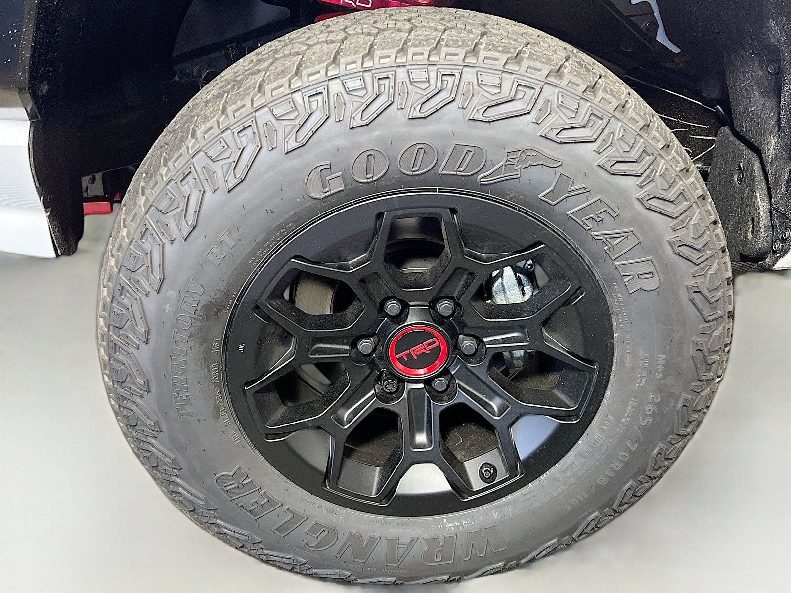 2026 Toyota Tacoma Hybrid - Photo 10