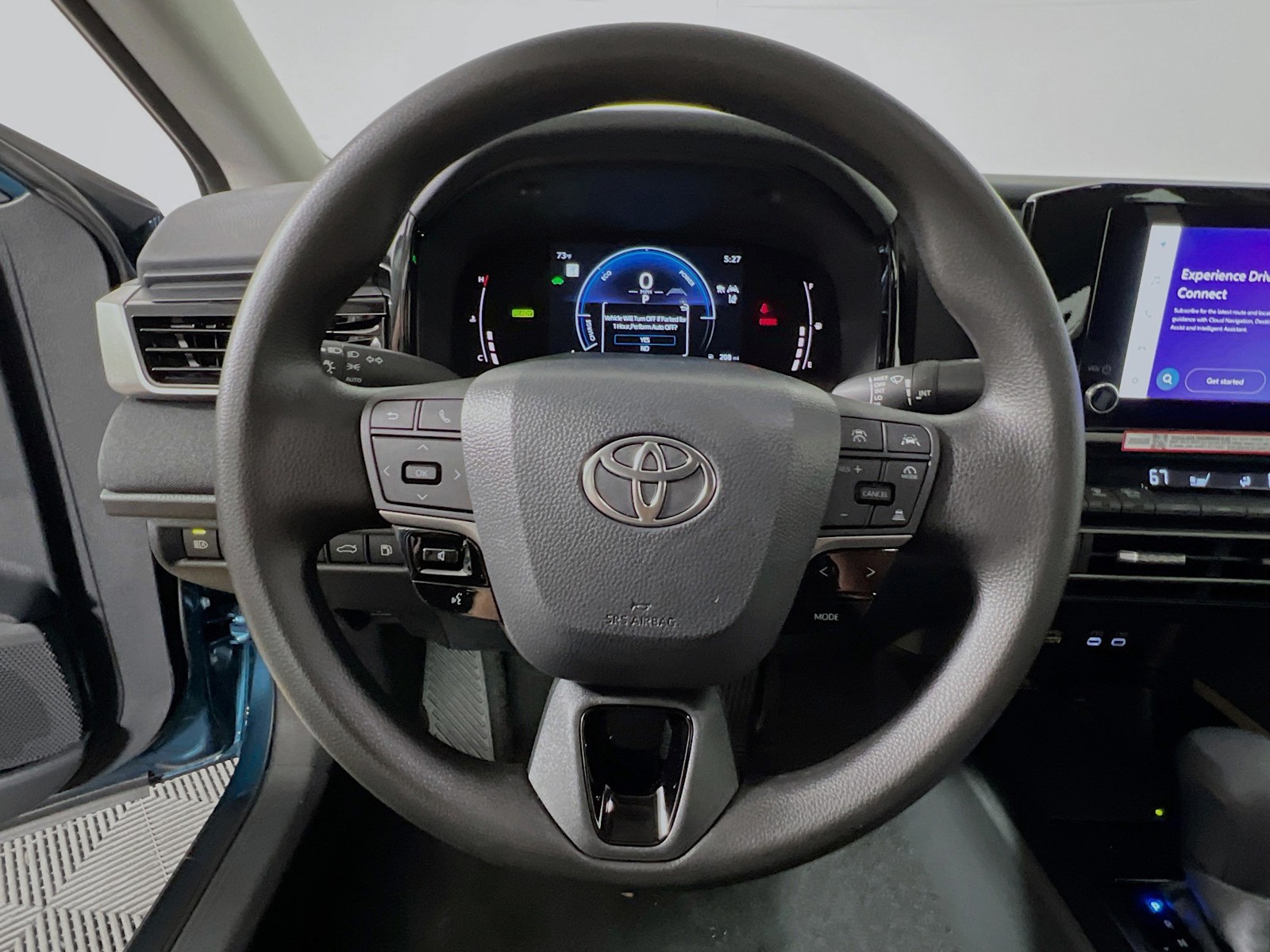 2026 Toyota Camry - Photo 15