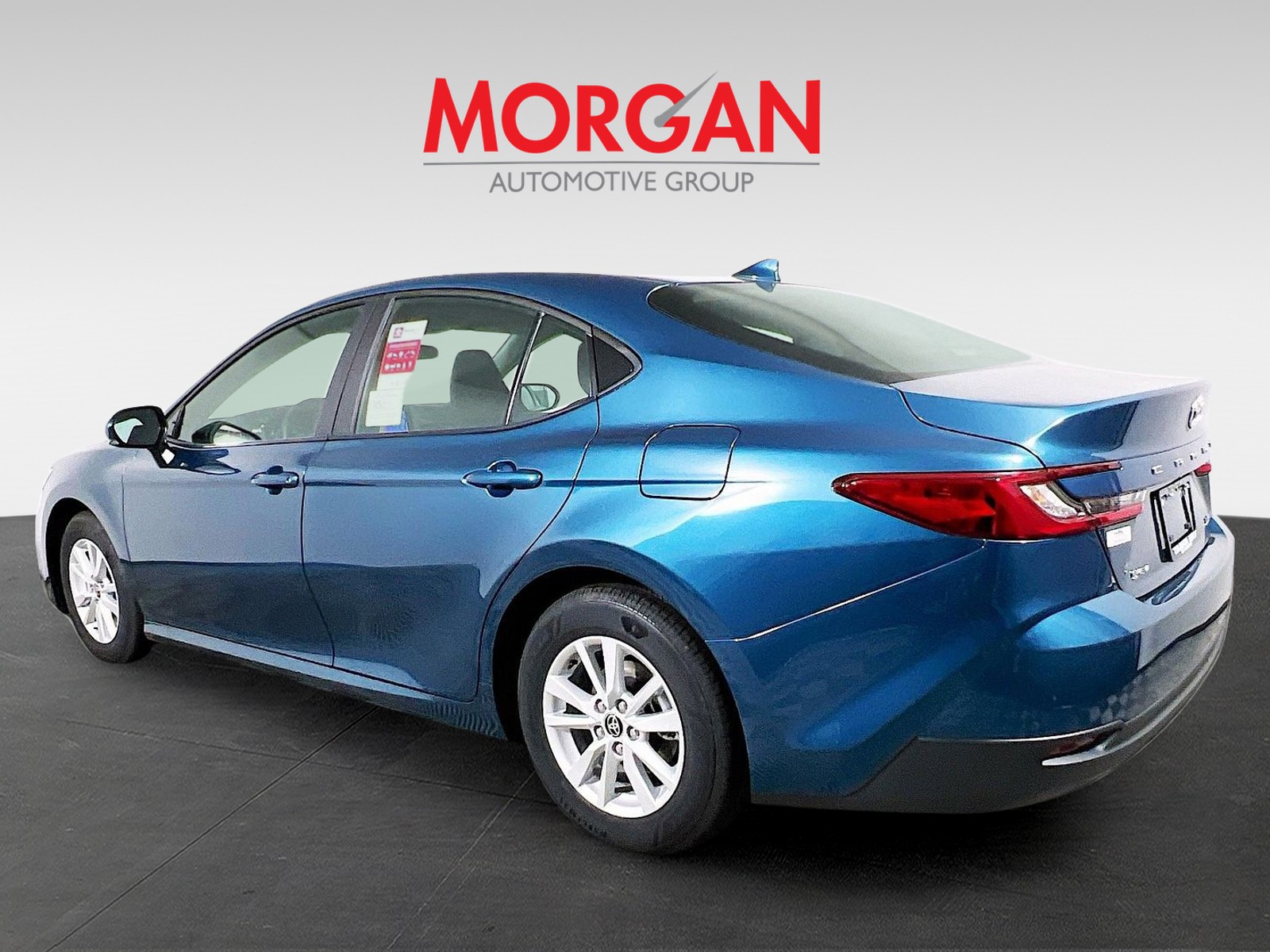 2026 Toyota Camry - Photo 5