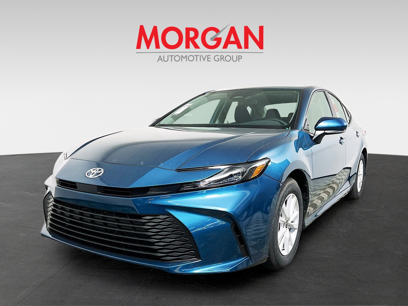 2026 Toyota Camry - Photo 2