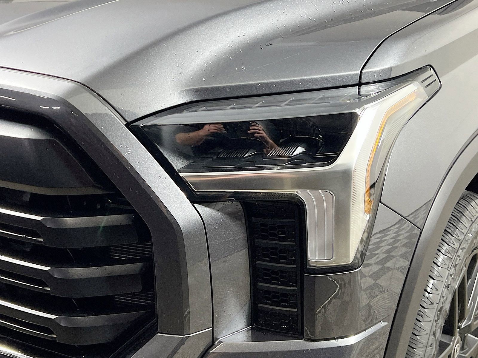 2026 Toyota Tundra Hybrid - Photo 8