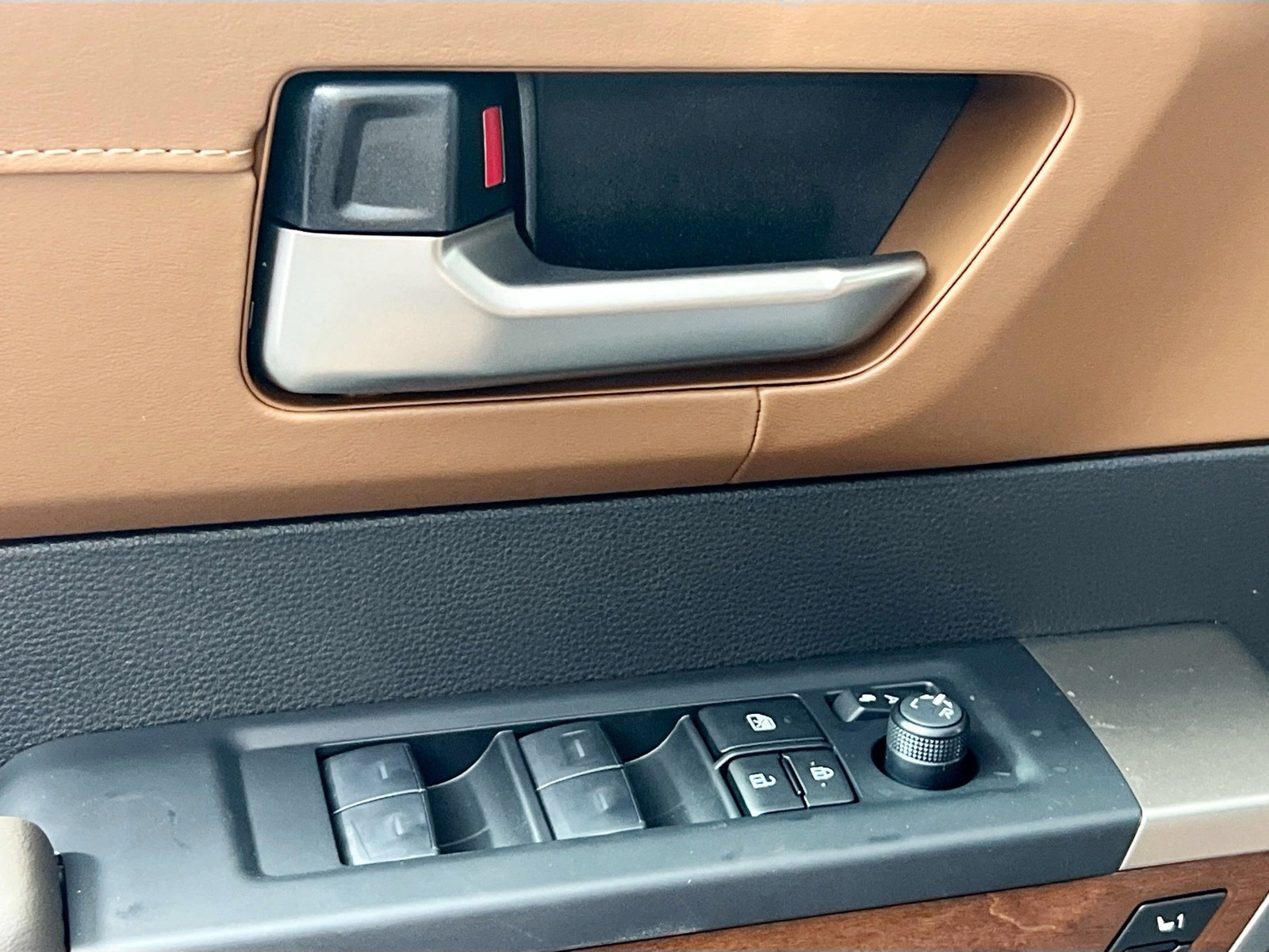 2026 Toyota Tundra - Photo 14