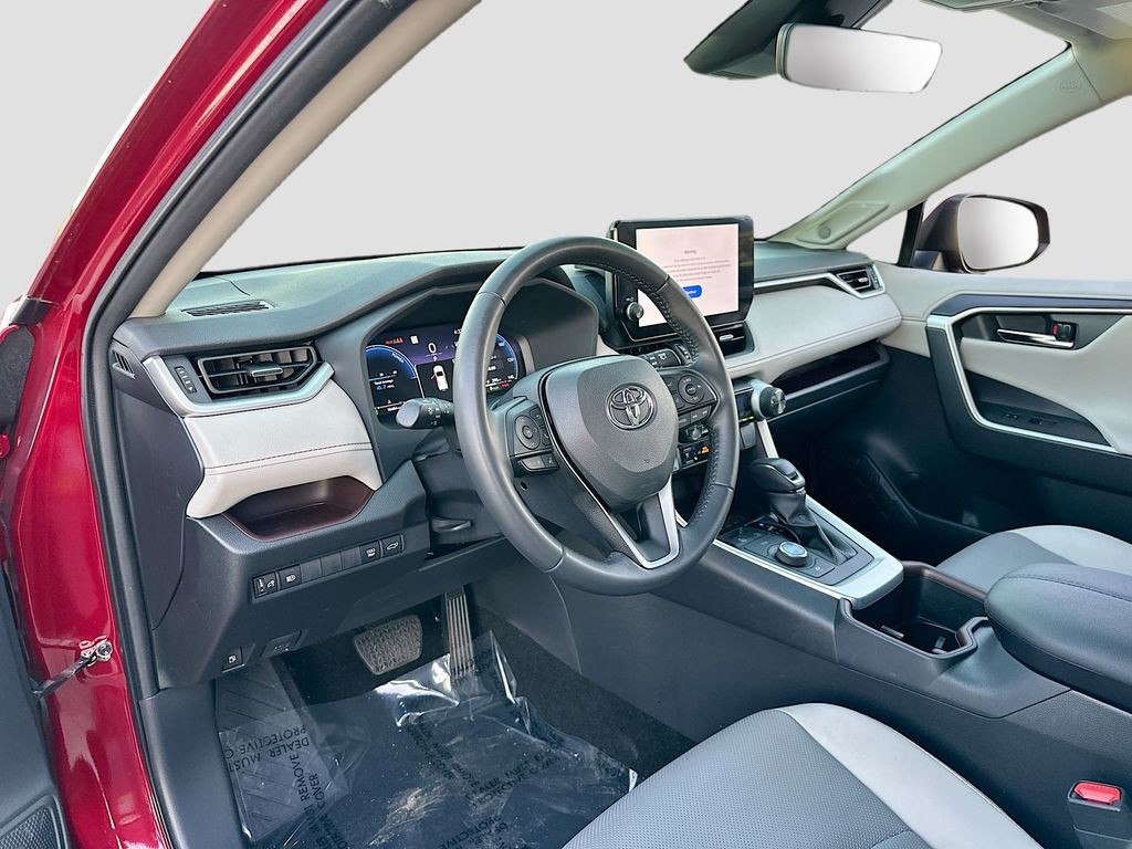 2023 Toyota RAV4 Hybrid - Photo 9