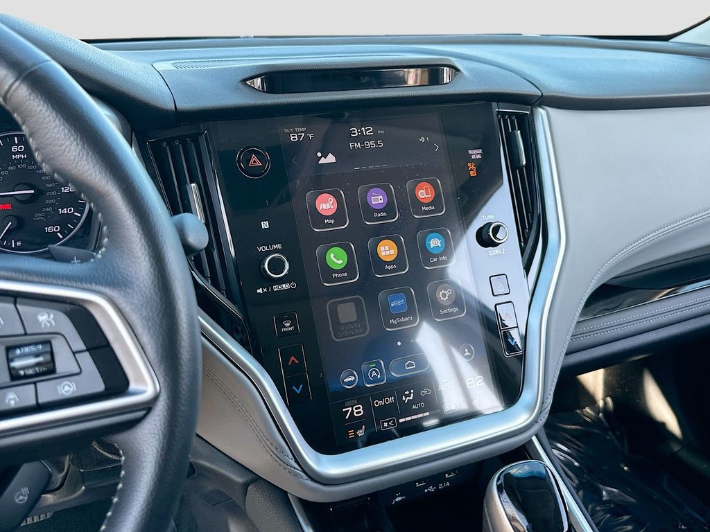 2021 Subaru Outback - Photo 15