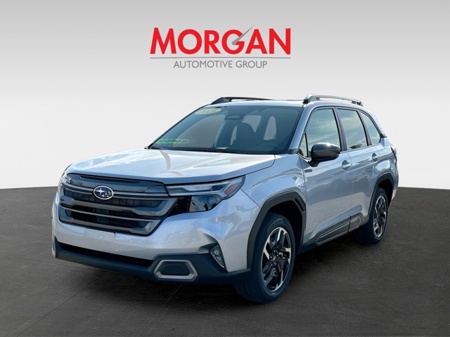 2025 Subaru Forester Hybrid - Photo 2